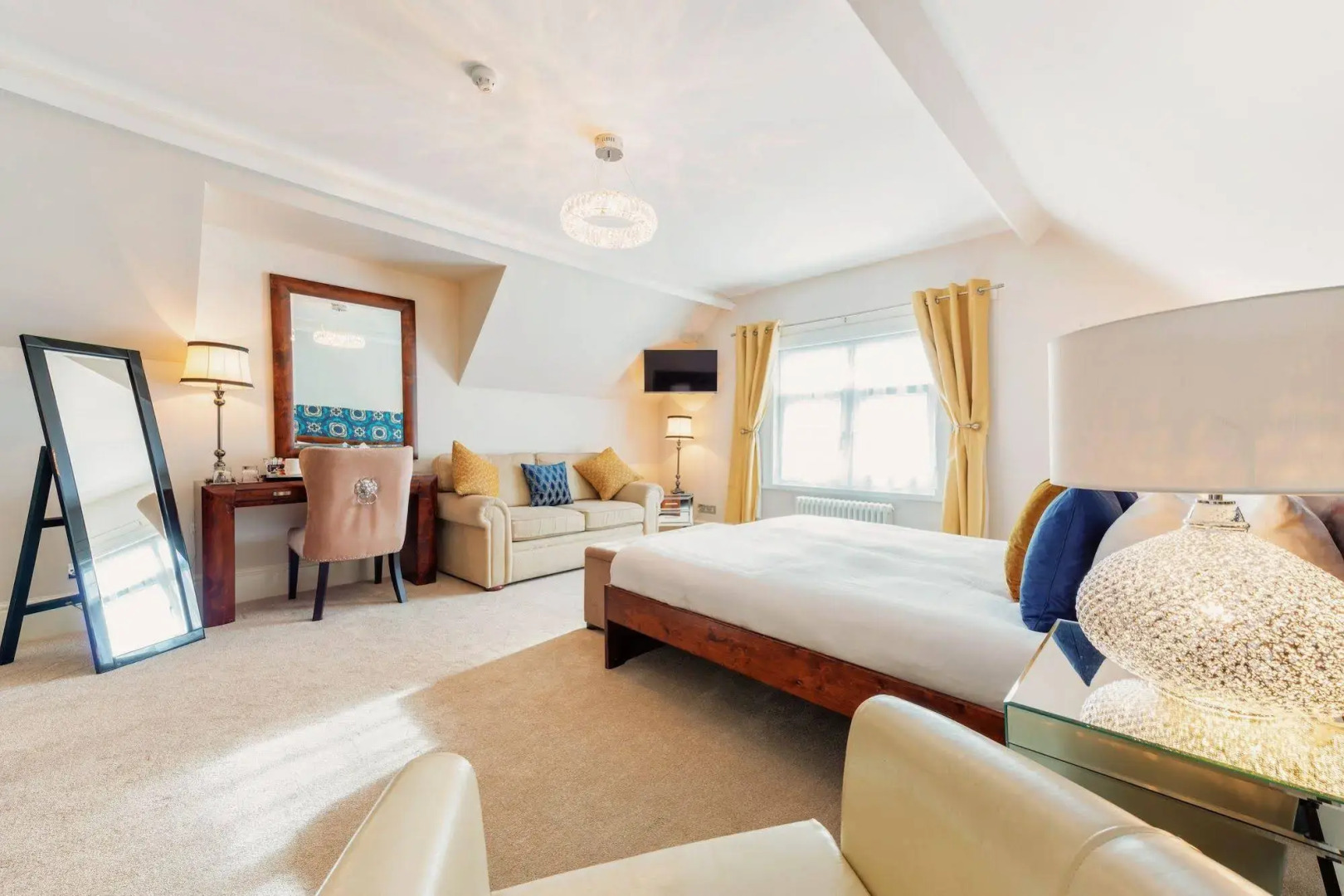 Florence House Hotel & Restaurant