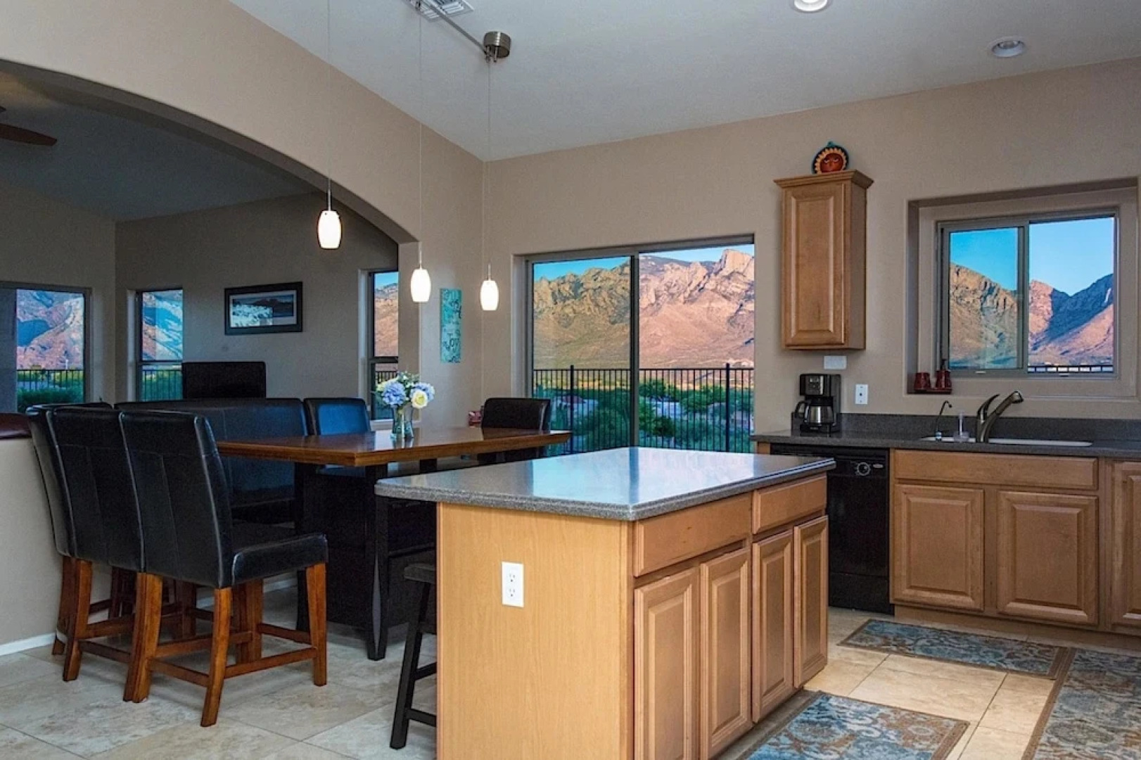 Scenic Spectacular 4 Br by Casago