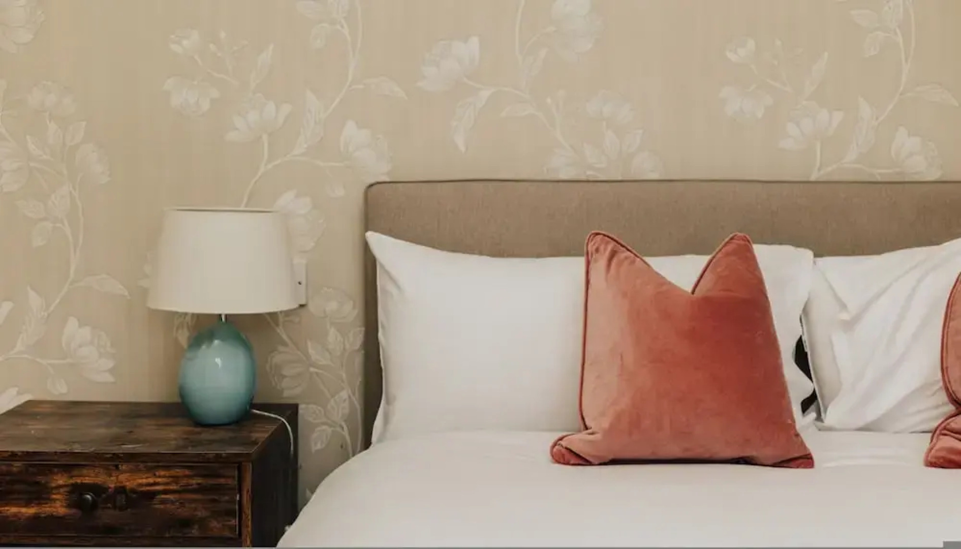 The Partridge - From 1000 Per Night