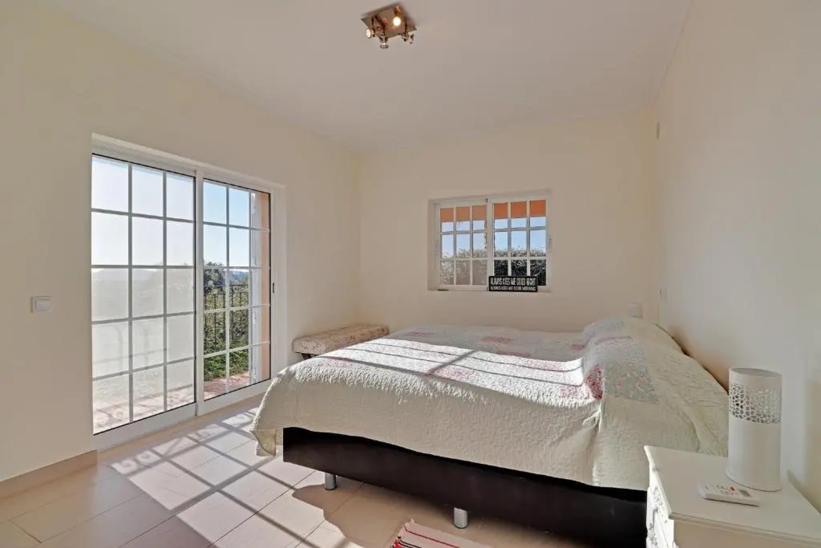 Casa de Apra by Portucasa