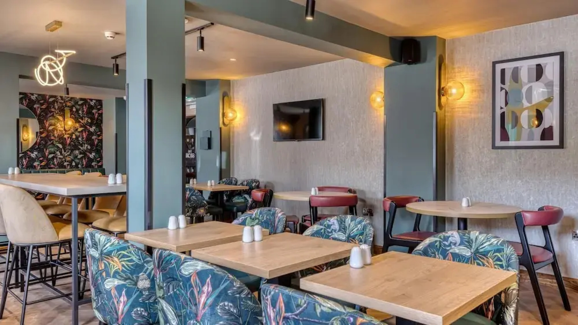 Premier Inn Newcastle - Holystone