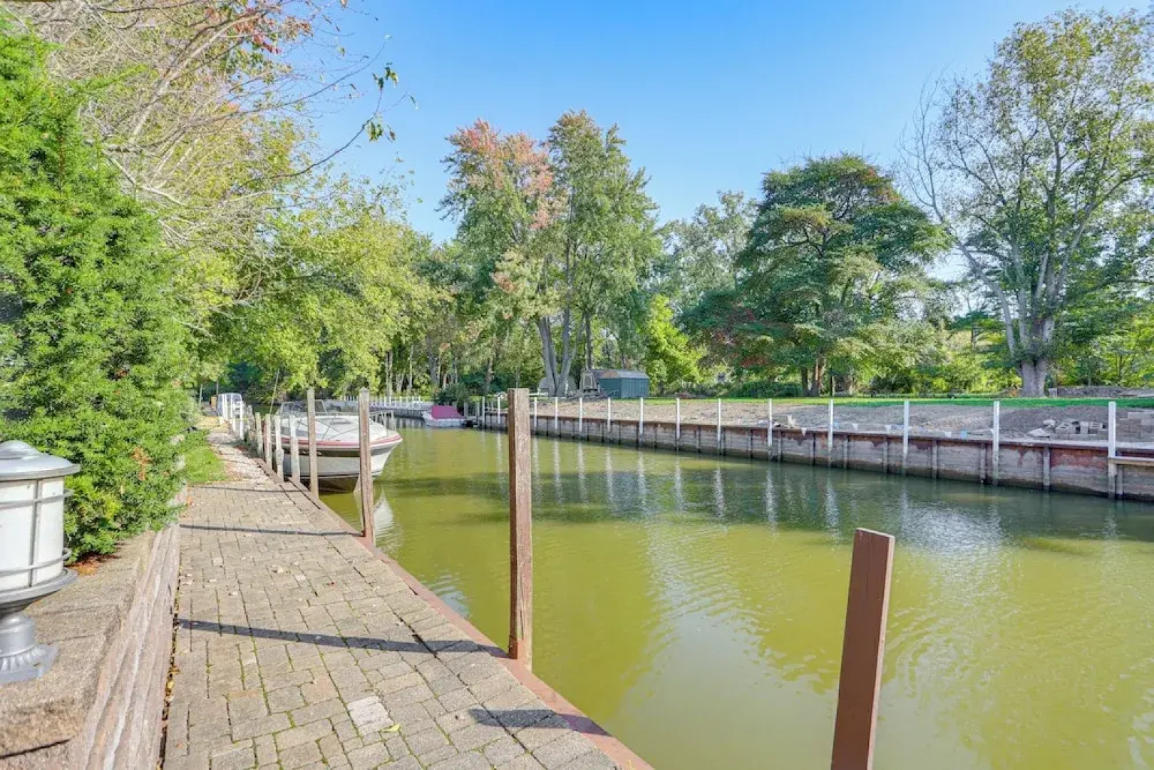 Vermilion River Home w/ Hot Tub & Private Dock!