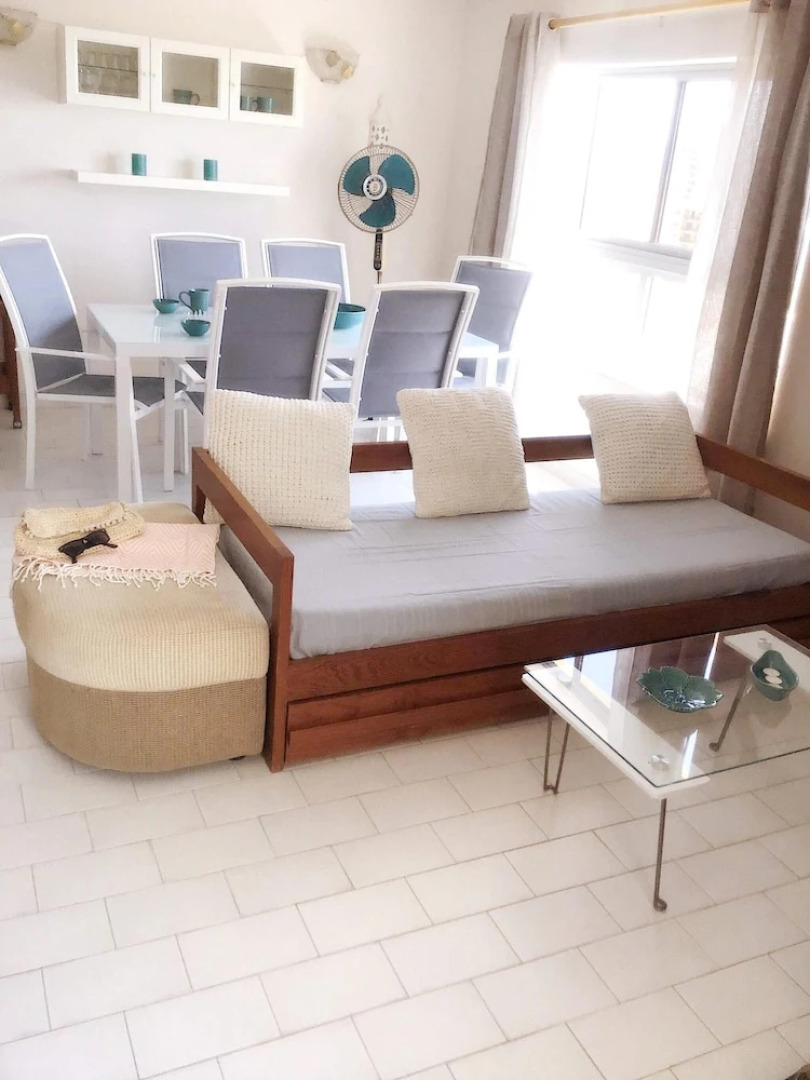 Apartment With one Bedroom in Armação de Pêra, With Wonderful sea View, Shared Pool, Balcony