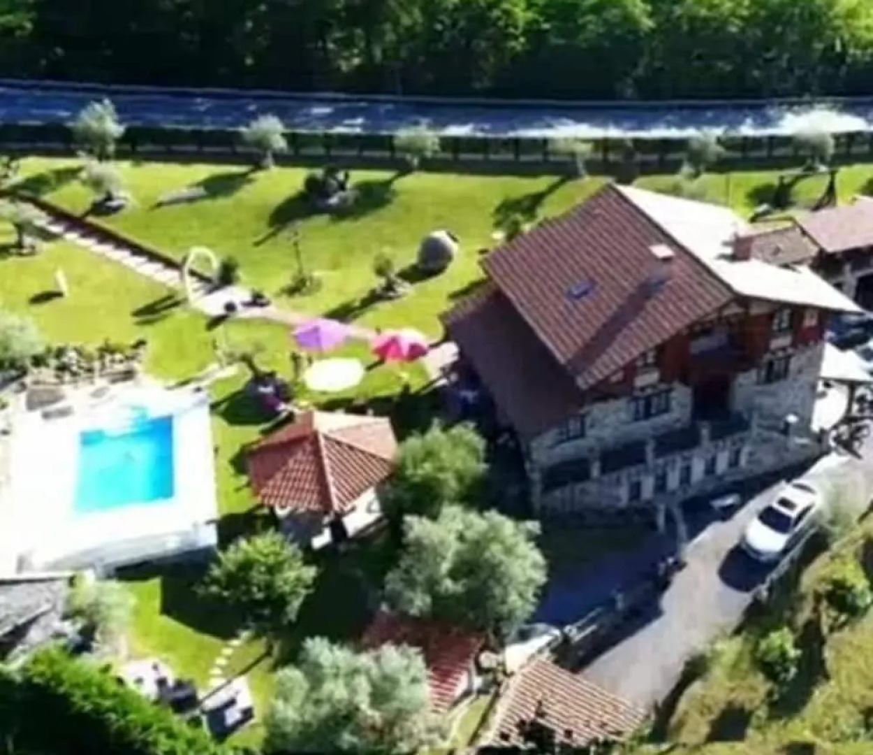 Villa With 4 Bedrooms in Bizkaia, With Wonderful Mountain View, Private Pool and Enclosed Garden Near the Beach