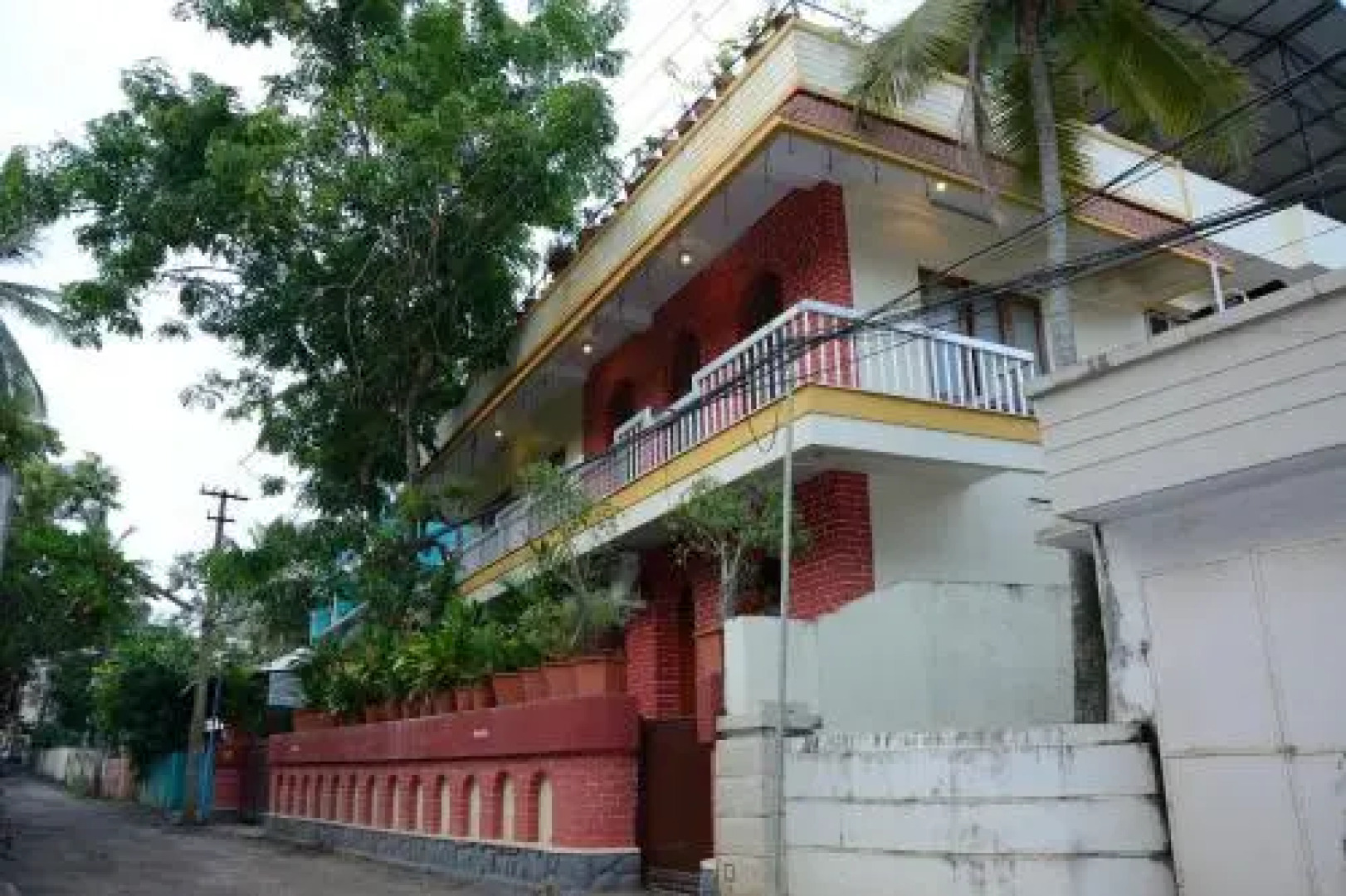 Saatwika Healthy Stay