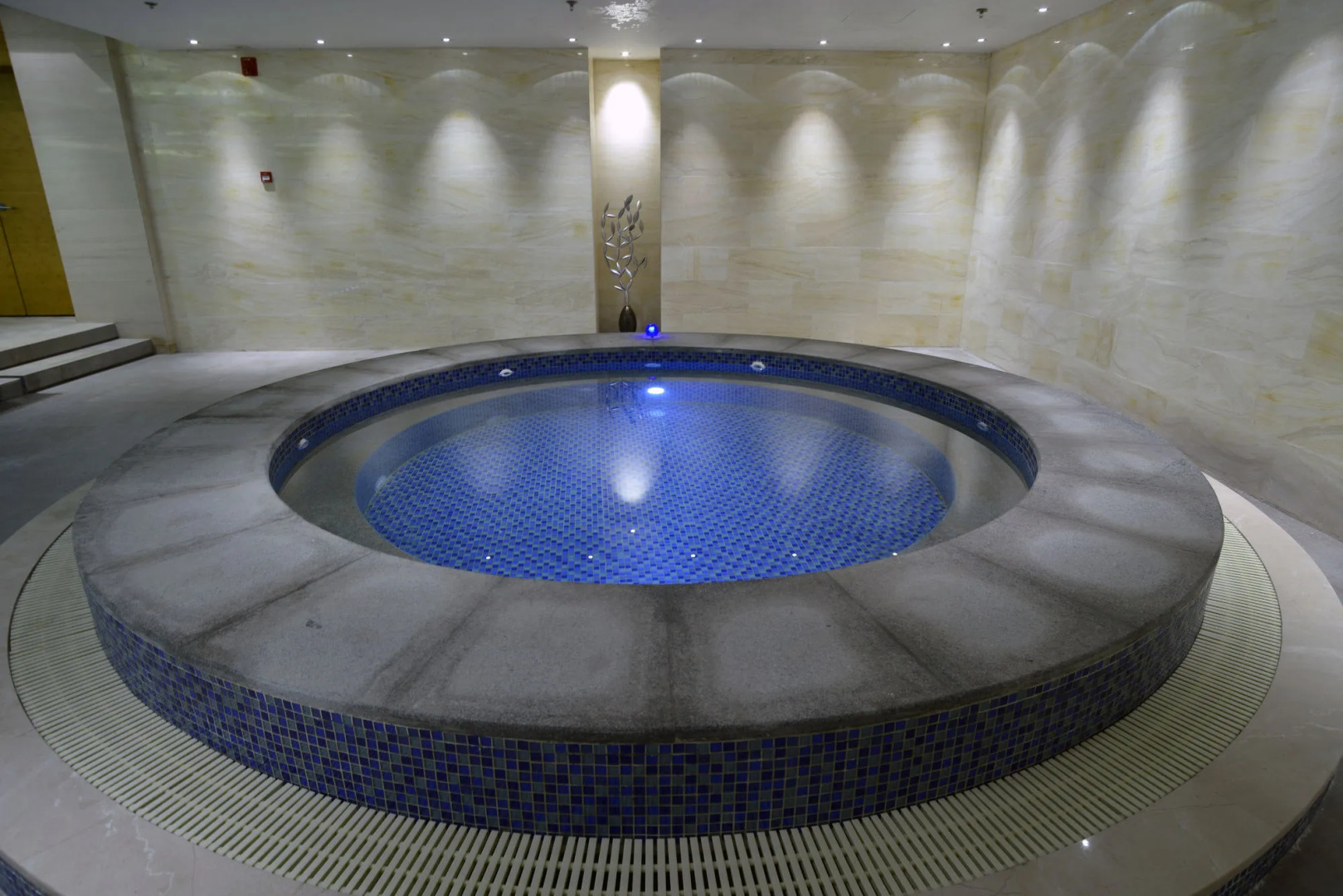 Holiday Inn Xi'an Big Goose Pagoda by IHG