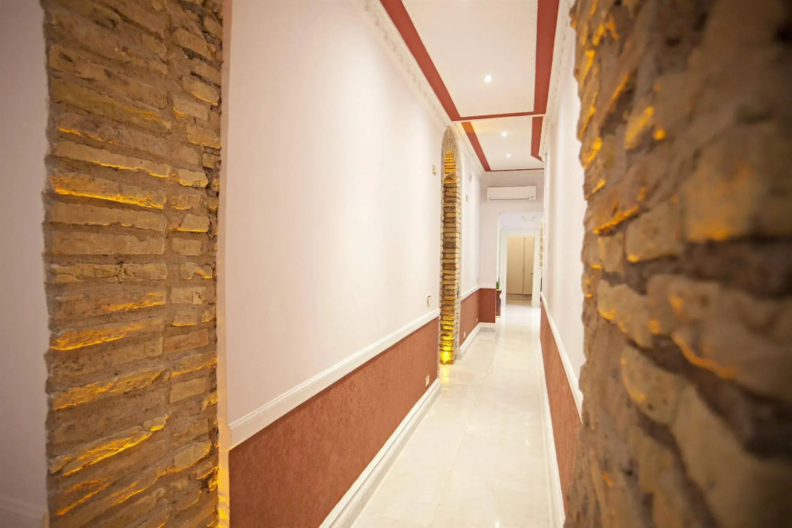 Navona Queen Rooftop