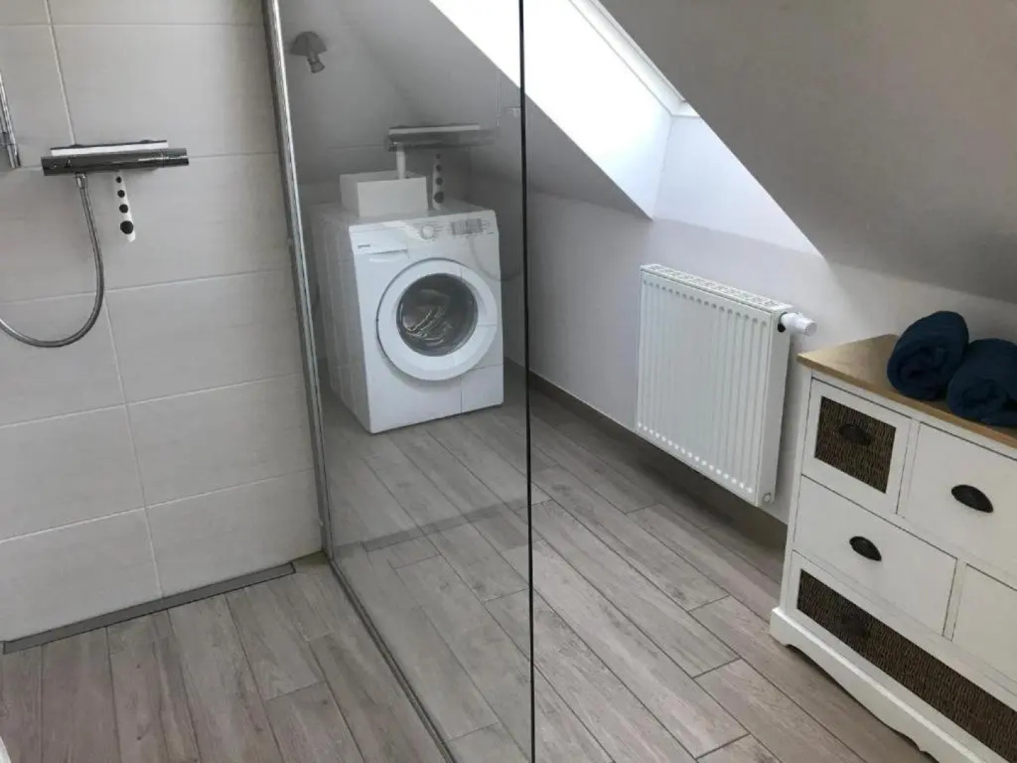 Zuhause Woanders - Kuhtrade