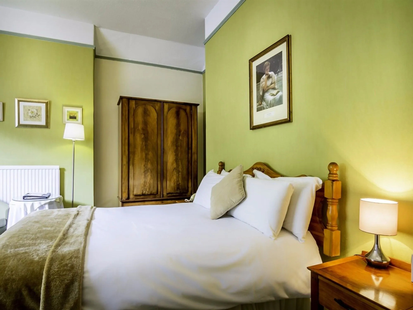 The Mount Pleasant Hotel