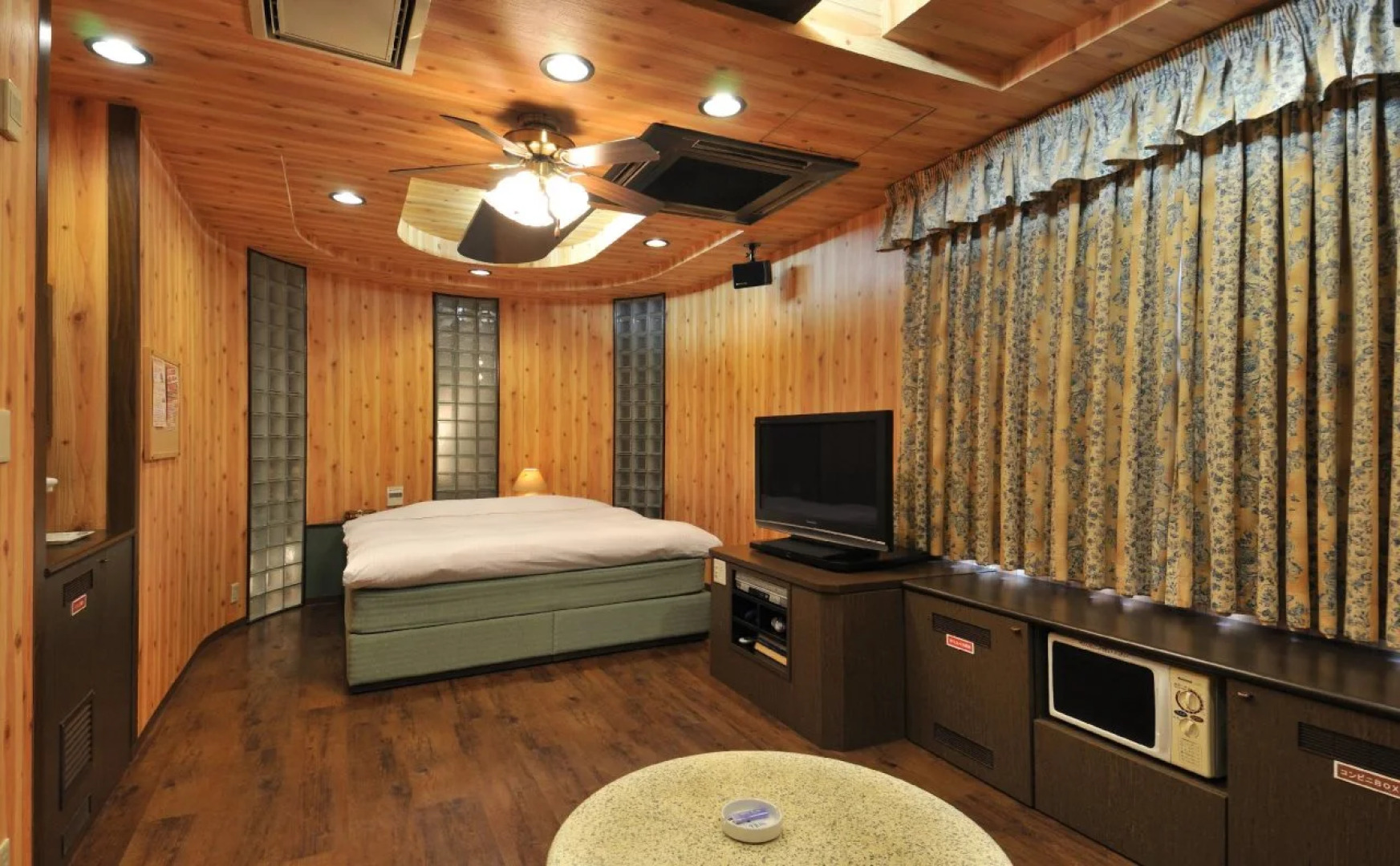 Hotel Venus Kanie (Adult Only)