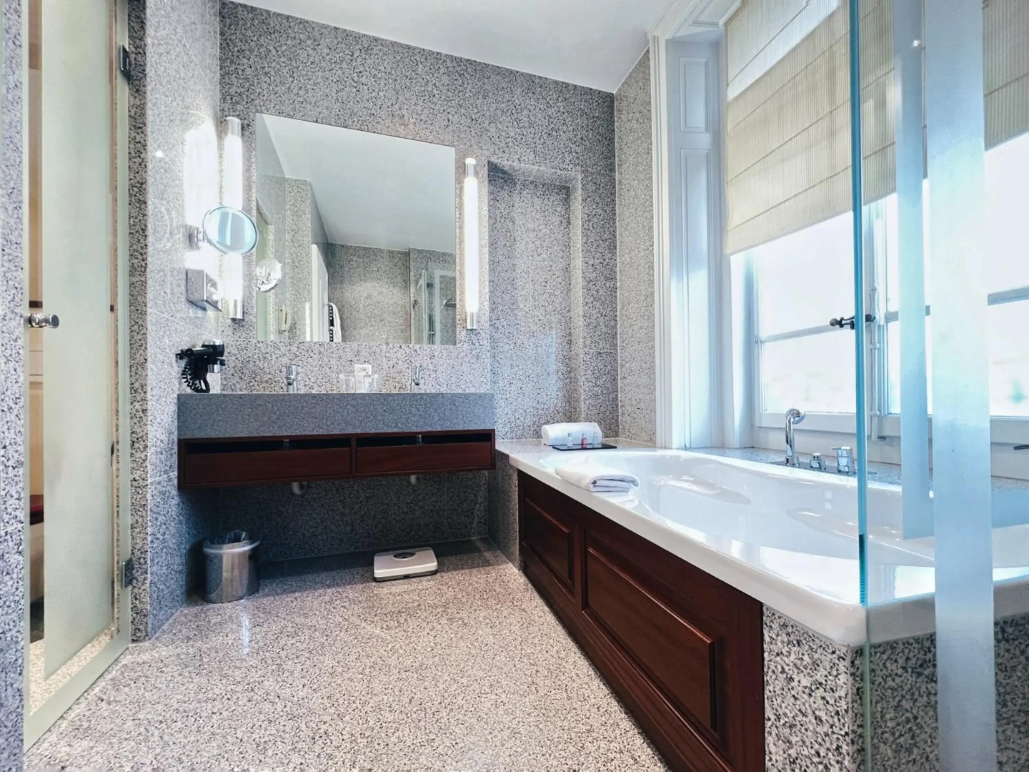 Hotel Des Trois Couronnes