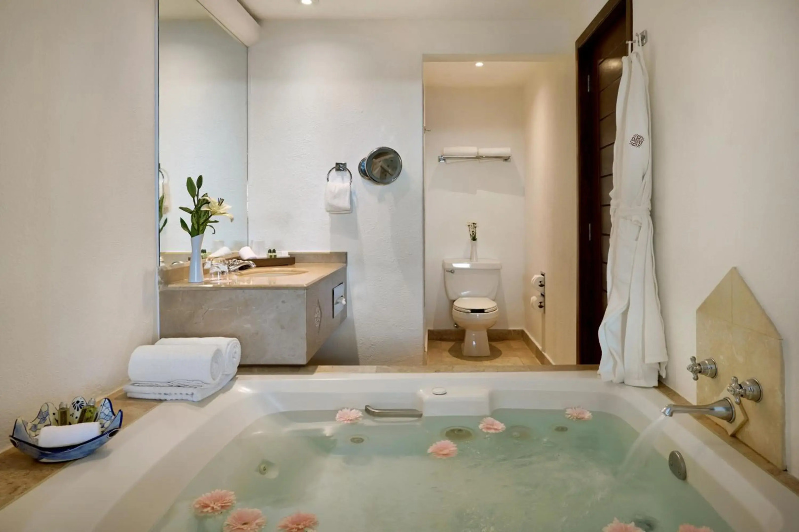 Villa Premiere Boutique Hotel & Romantic Getaway