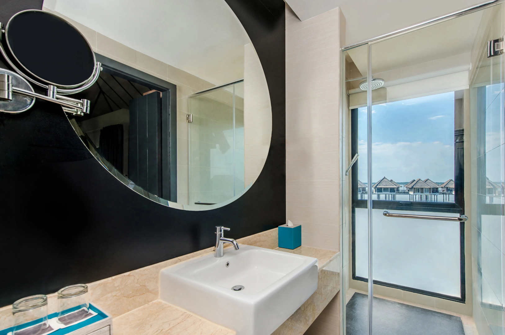 Golden Palm Tree Sepang