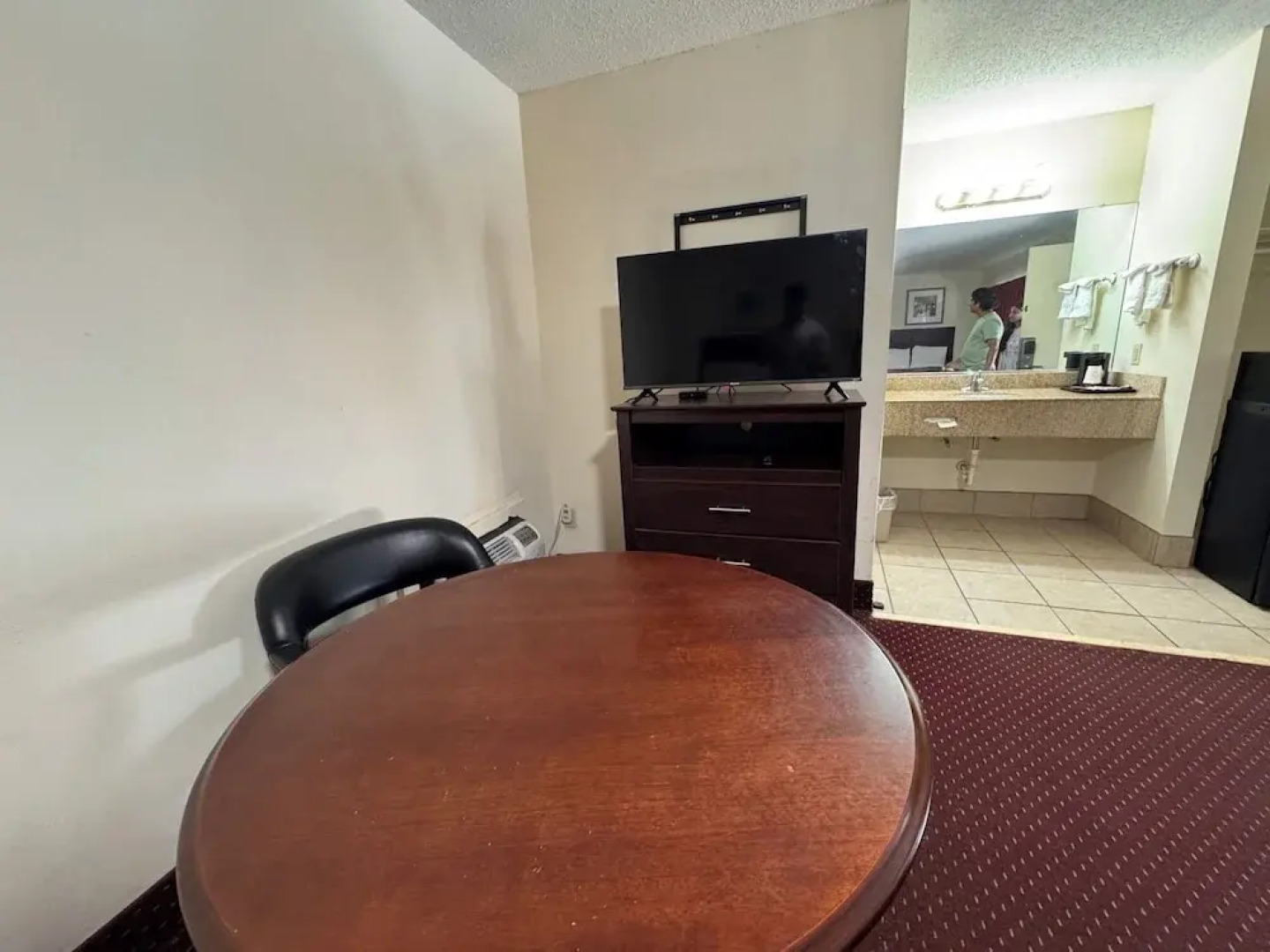 Whispering Pines by Hotel O Whitestone VA