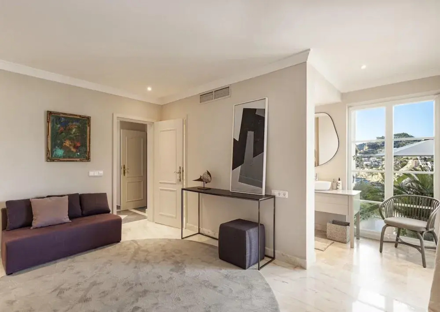 Sea-view Villa Near Port