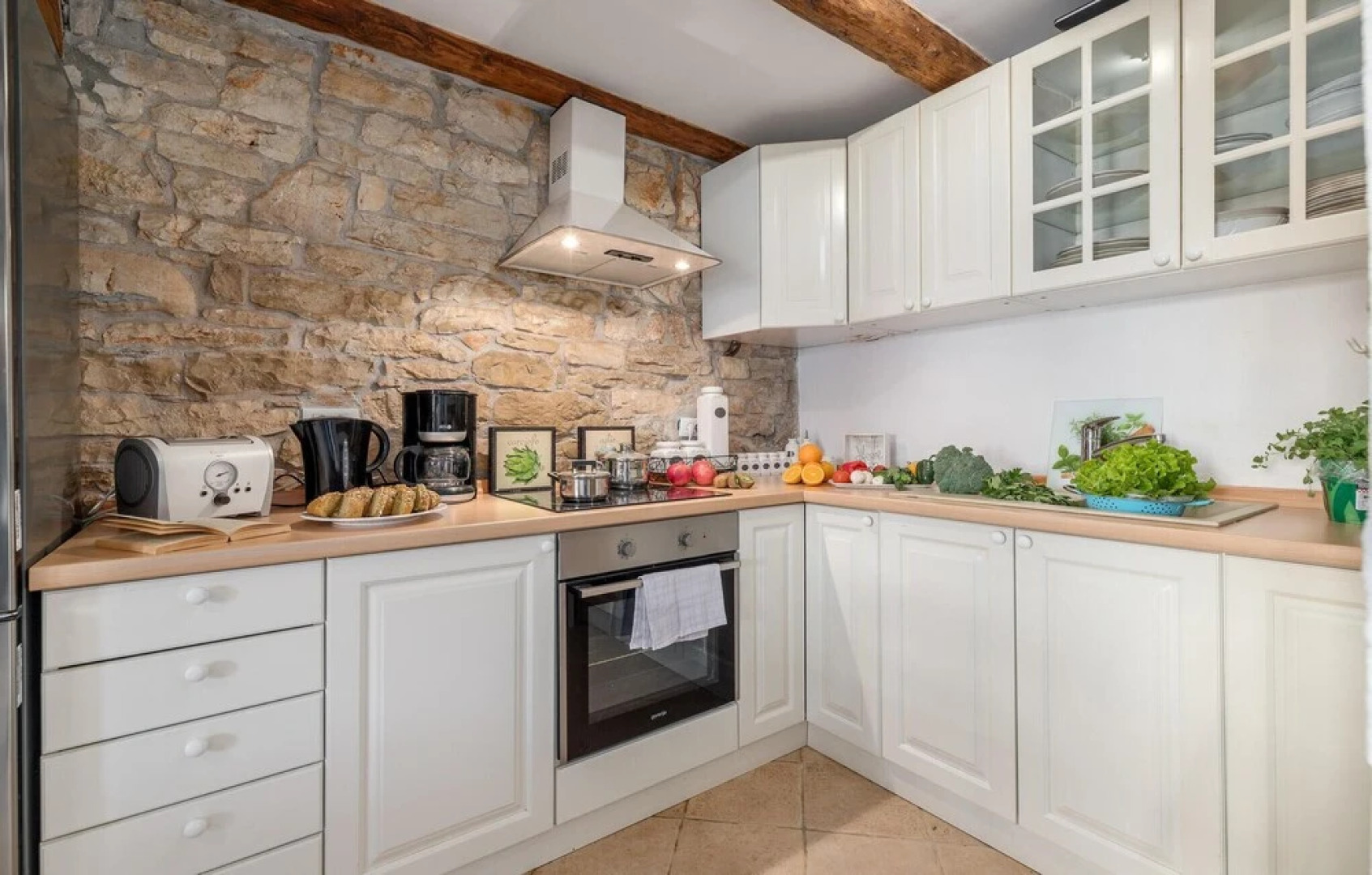 Nice Home in Vosteni With 2 Bedrooms and Outdoor Swimming Pool