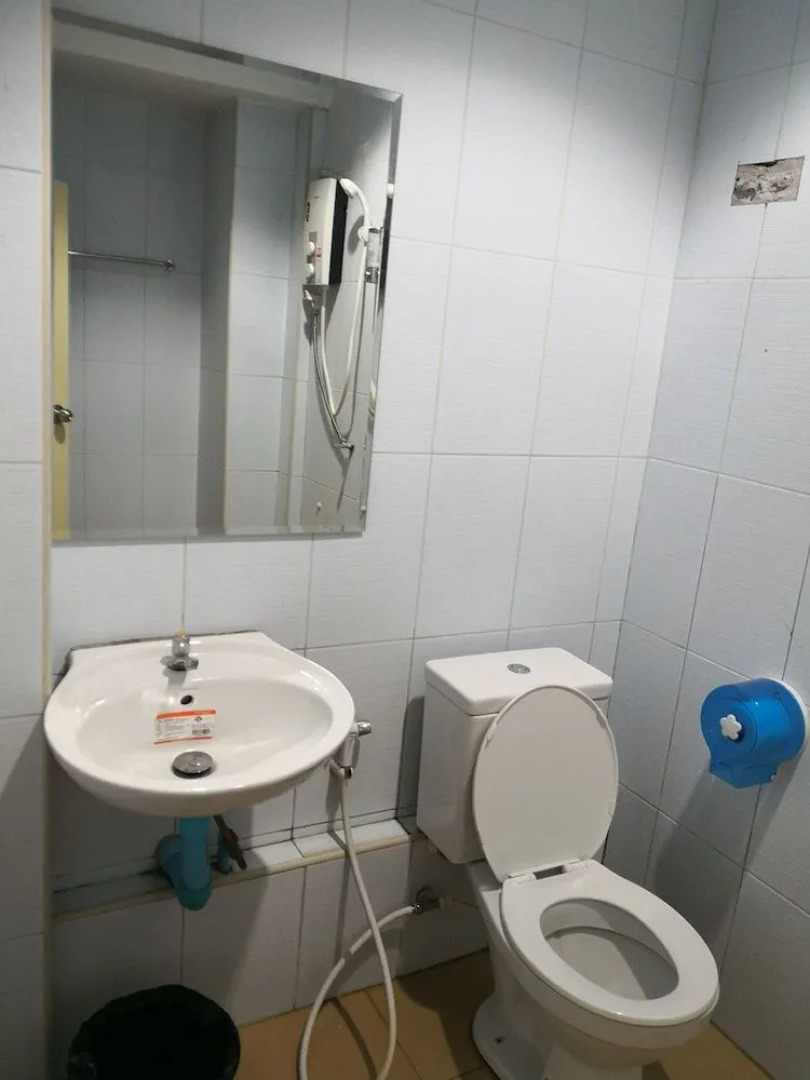 Rimnam Tanaporn Resort