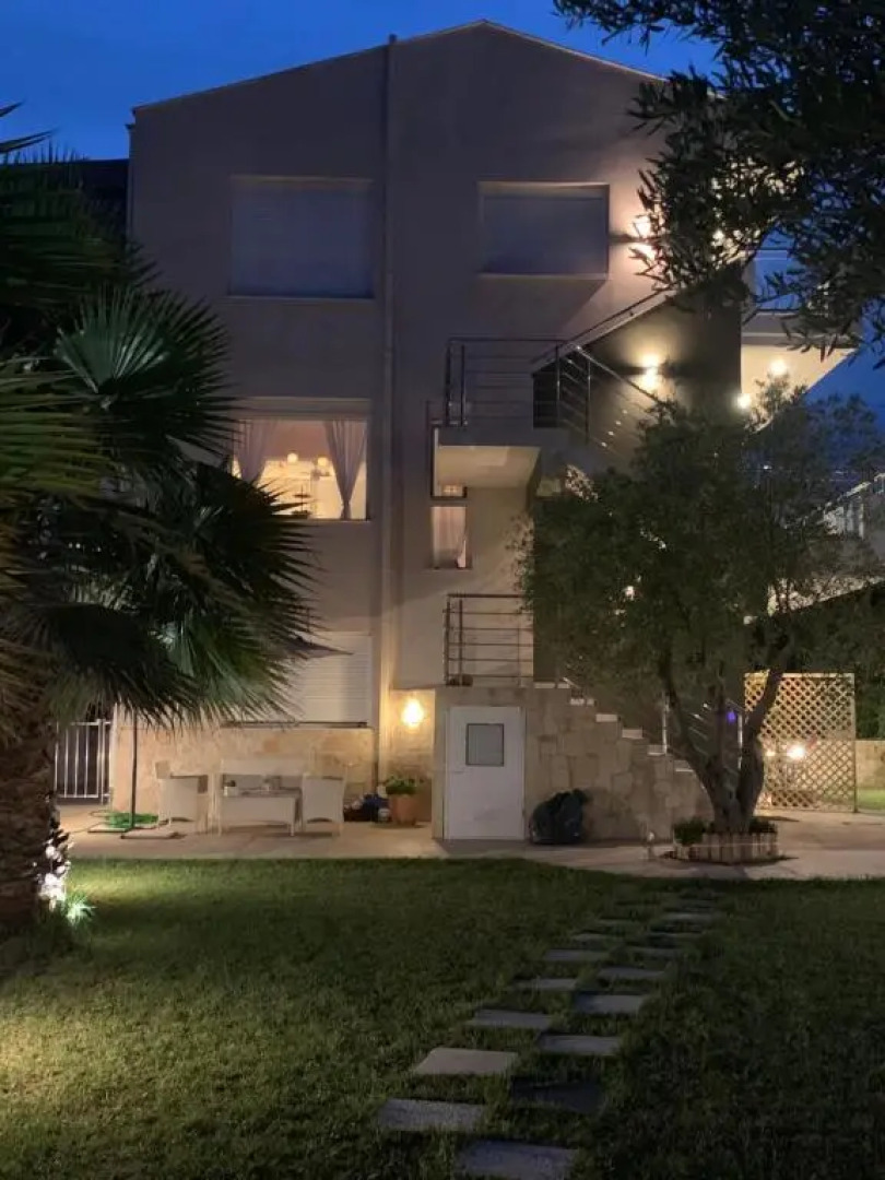 Villa Evita , suites 1, Athytos,63m2,a/c,privacy