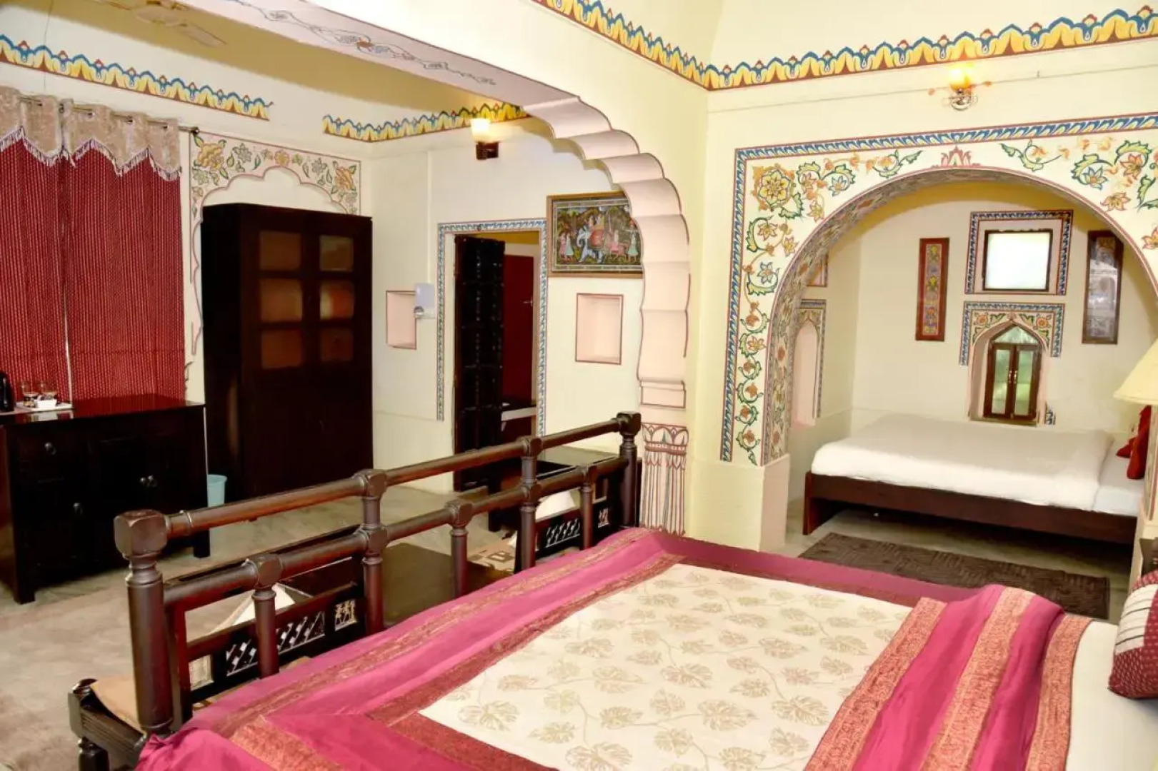 Hotel Shahi Palace