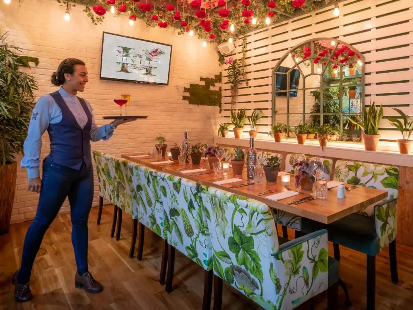 Hyde Hotel (Formerly The Forster Court Hotel)