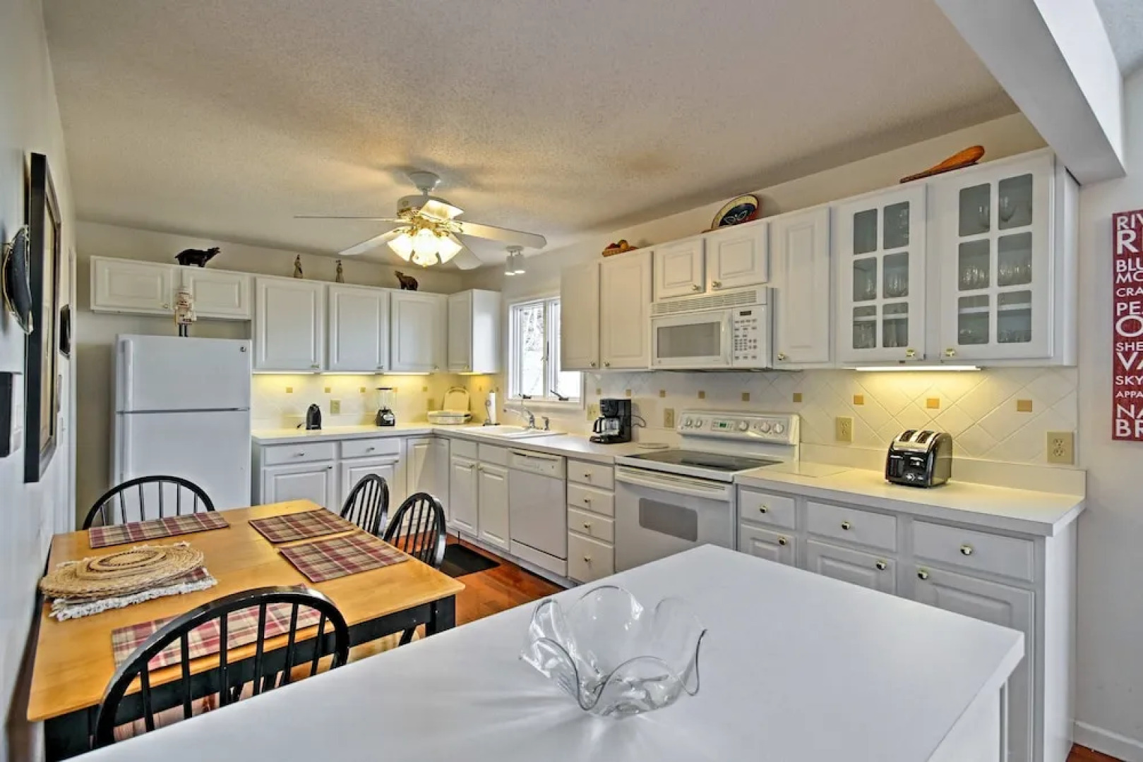 260wwjq9 4 Bedroom Home