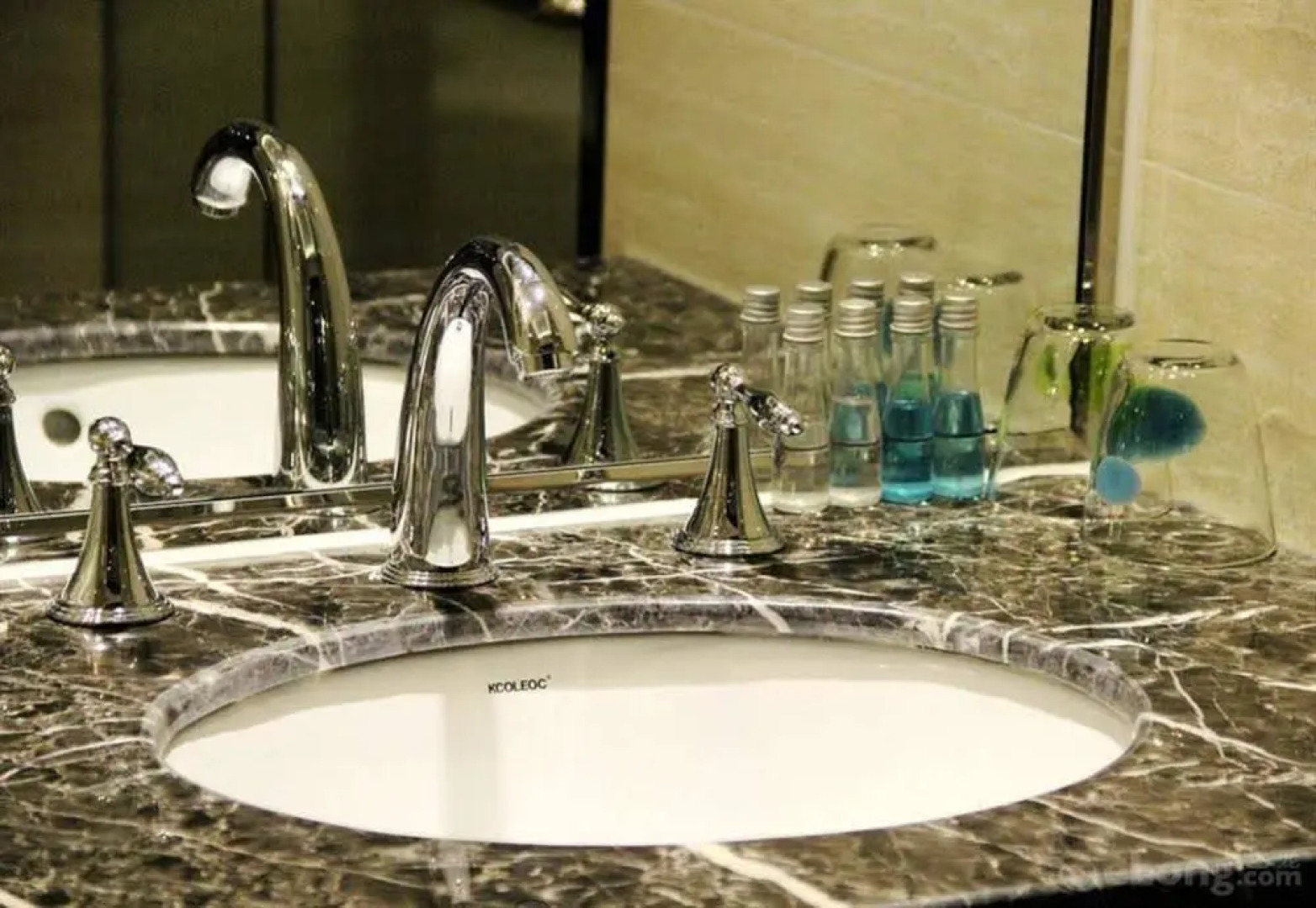 Yueyu Lake View Hotel