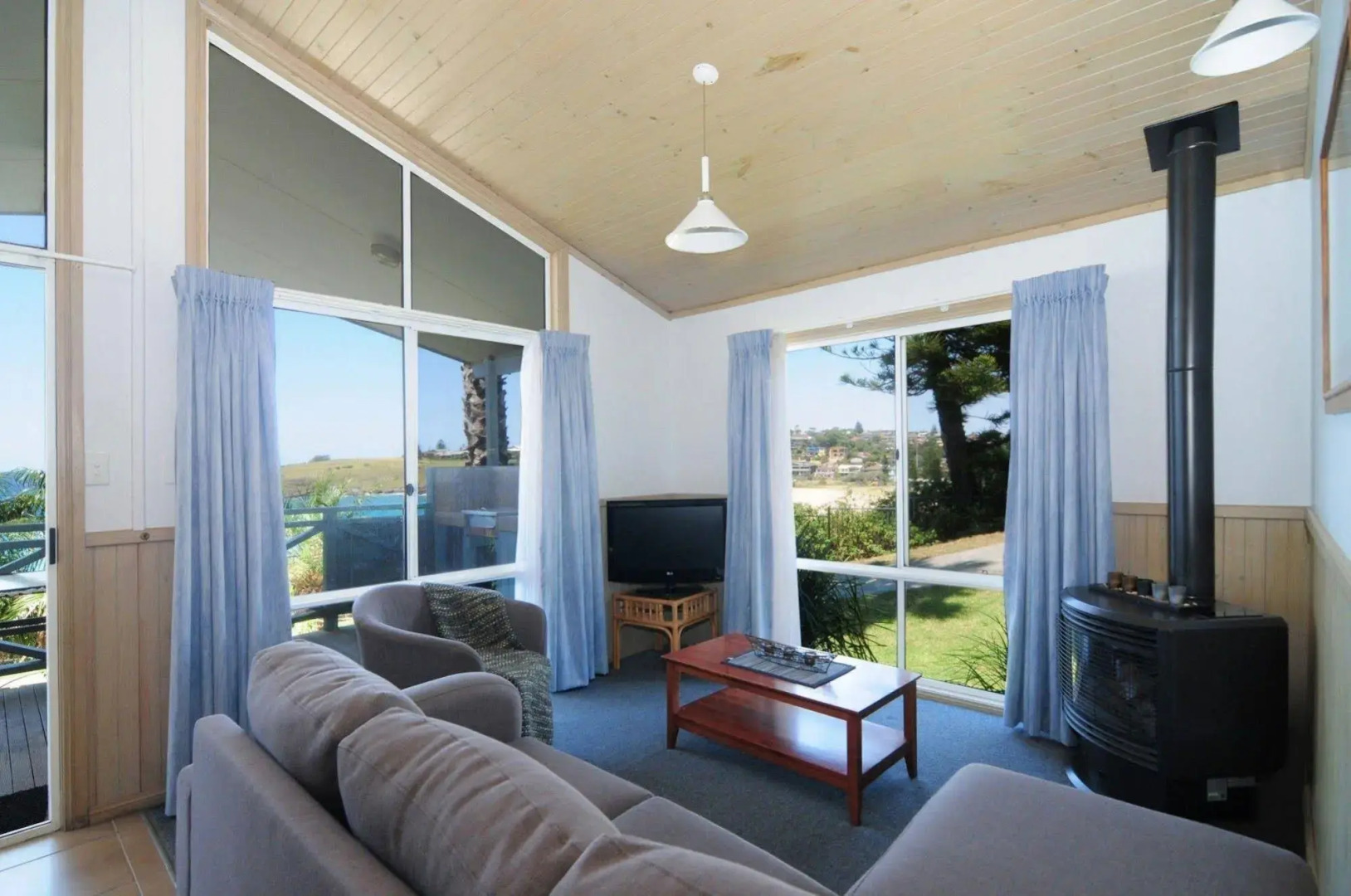 Surf Beach Holiday Park