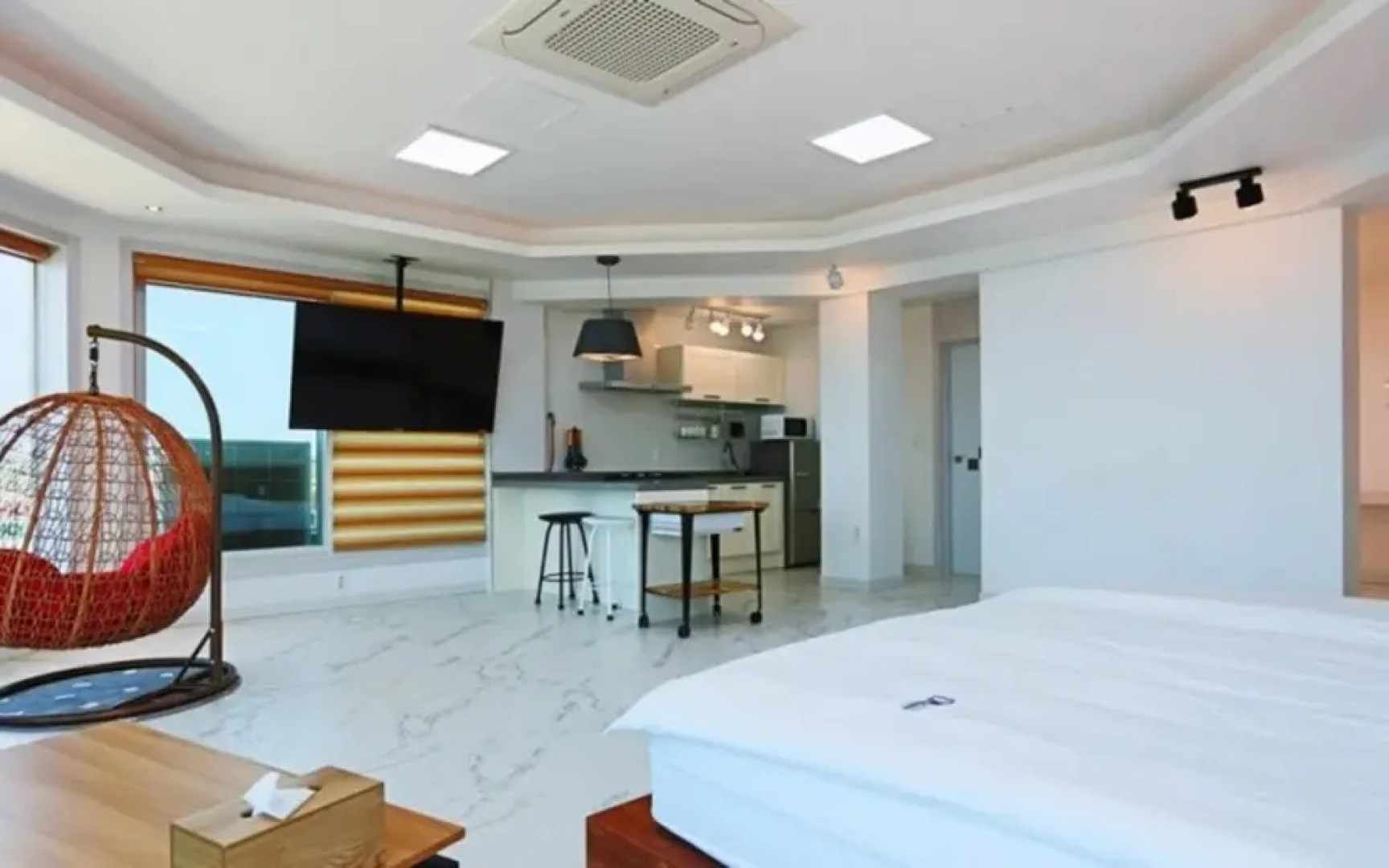 Pohang Damodi Pool Villas Pension