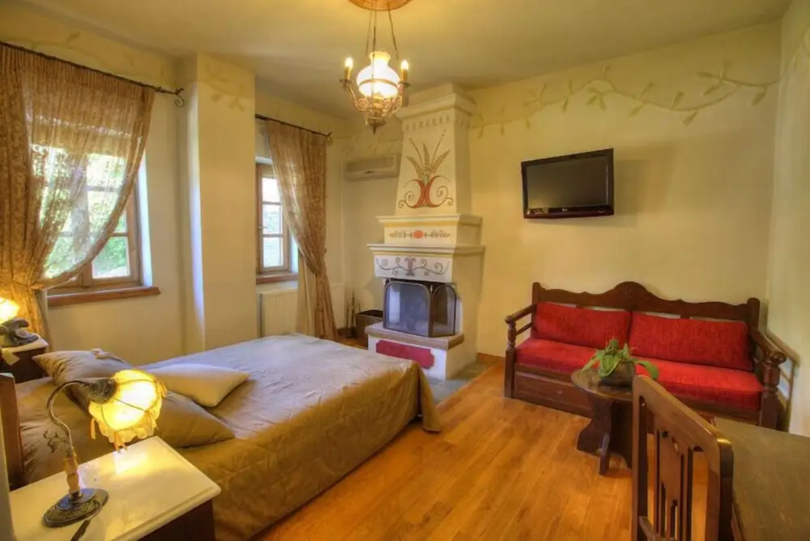 Naoumidis Guest House