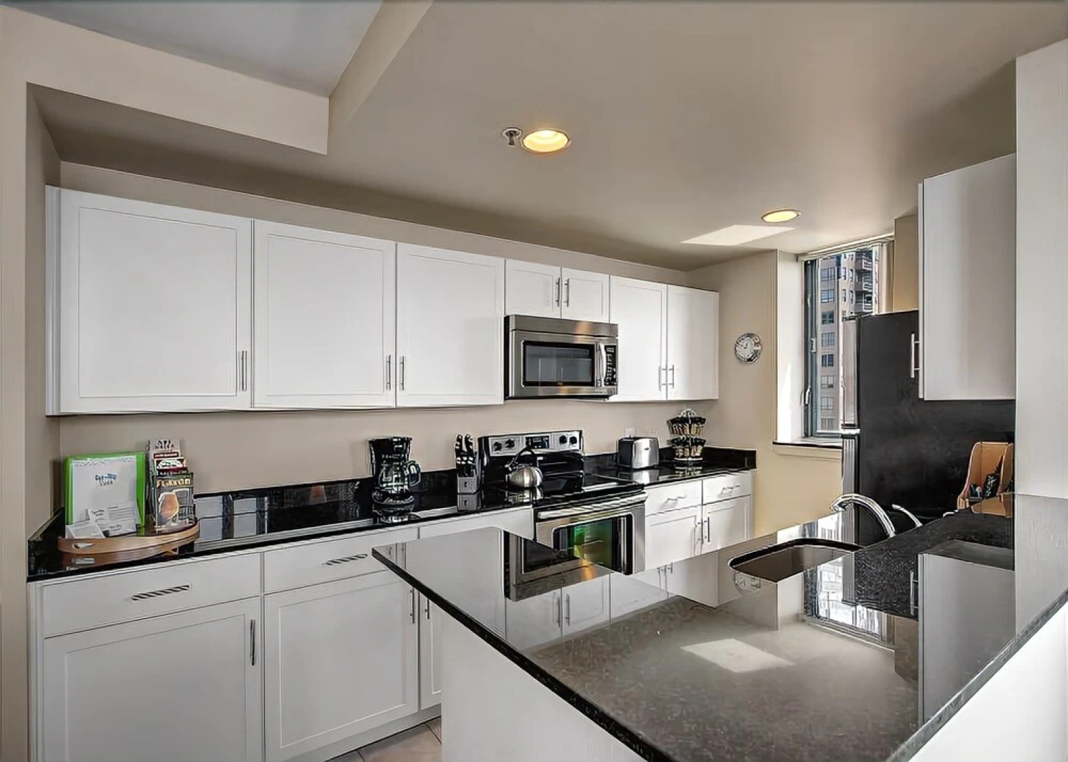 Harbor Steps Sound View Suite - Two Bedroom Apartment with Balcony