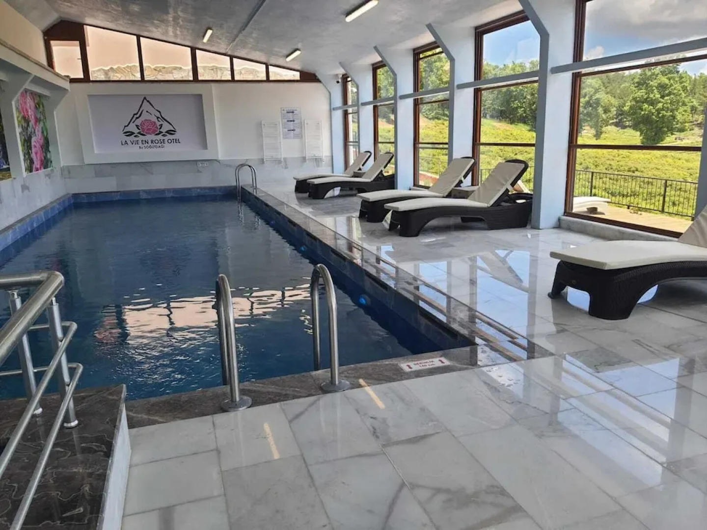 La Vie En Rose Otel by Söğütdağı