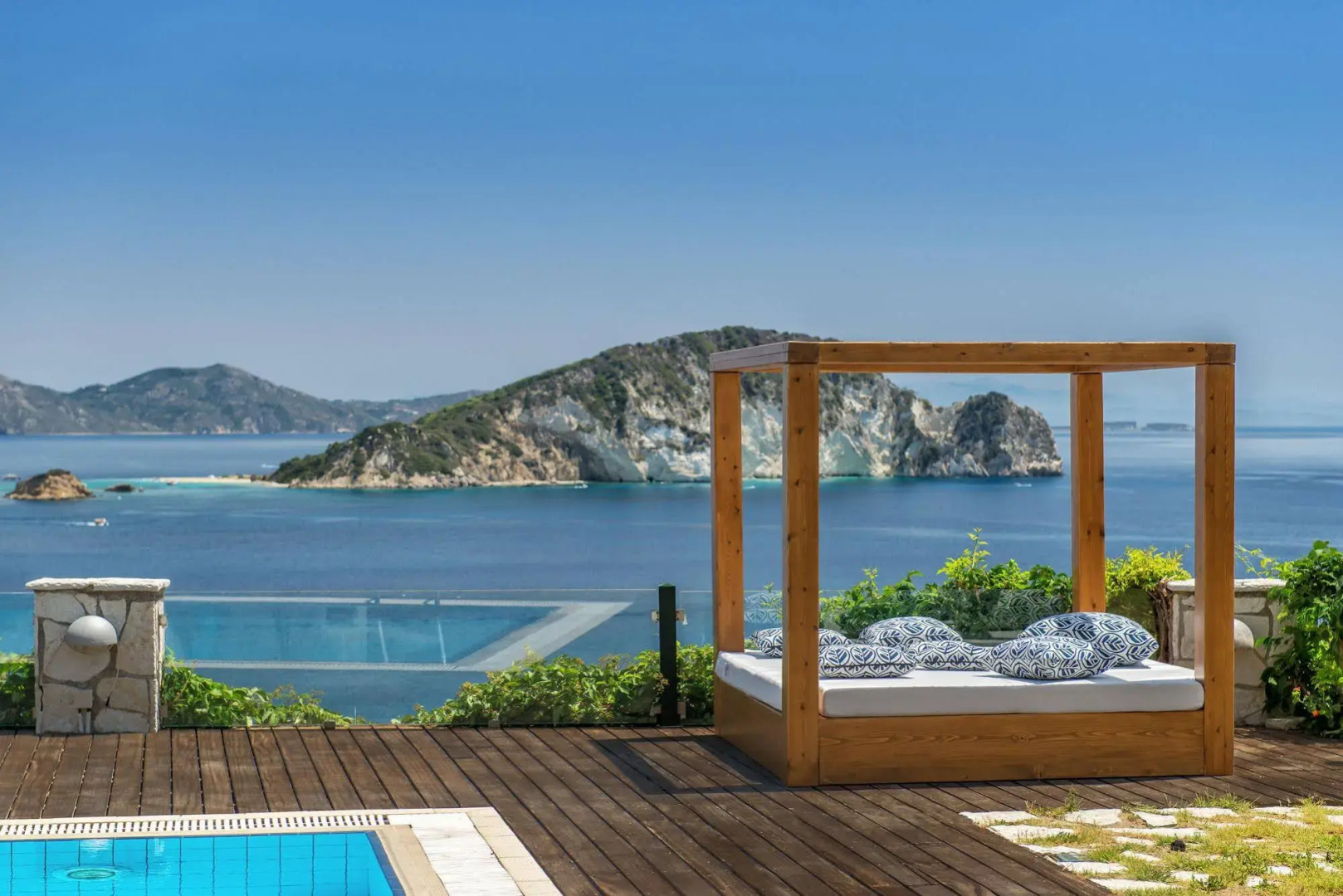 Serenus Luxury Villa