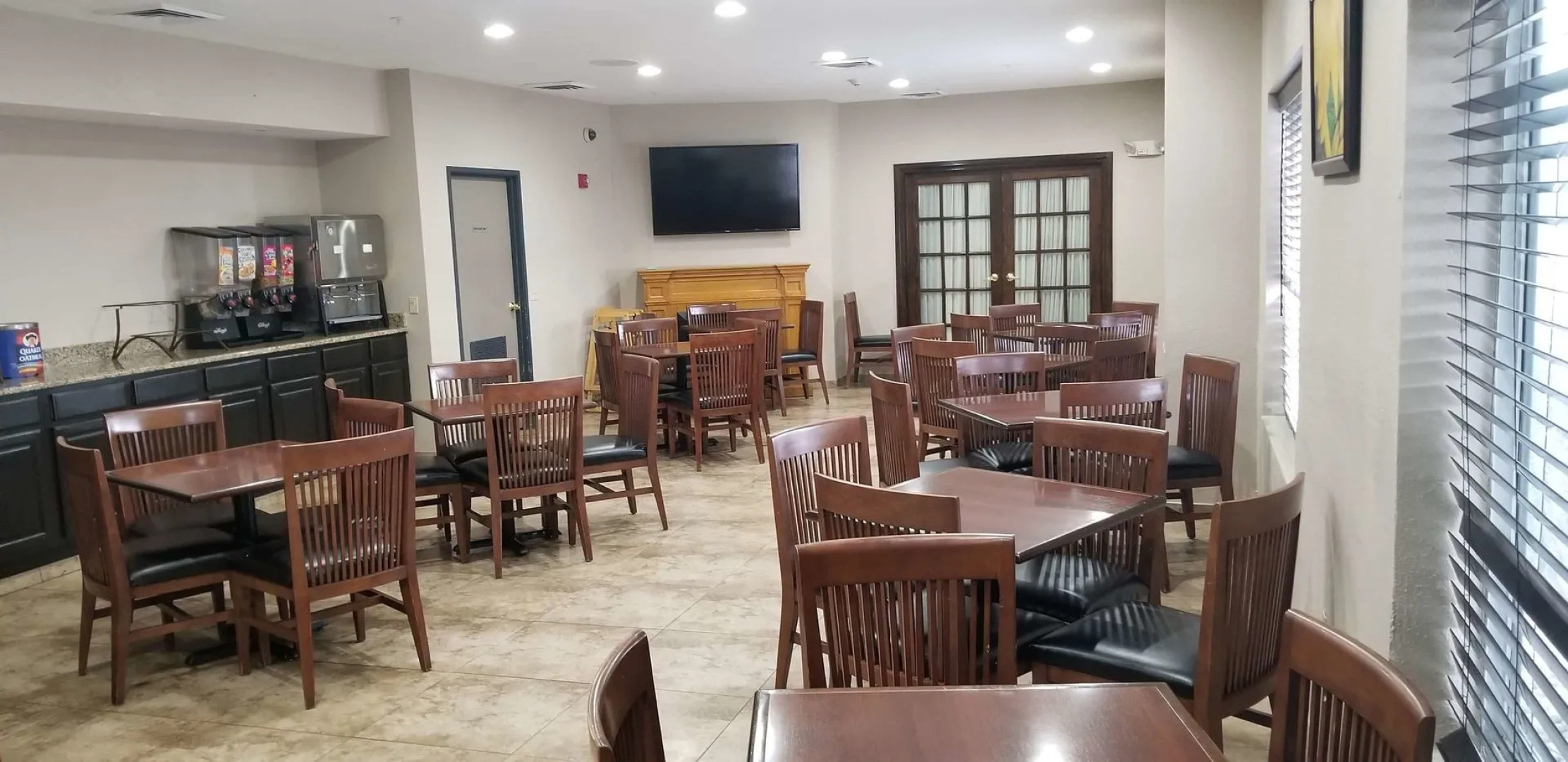 Holiday Inn Express & Suites Chicago Matteson by IHG