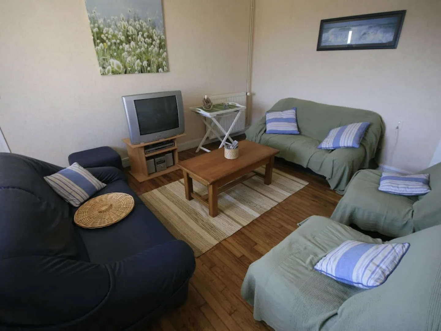 Cozy Holiday Home in Penmarch with Private Swimming Pool