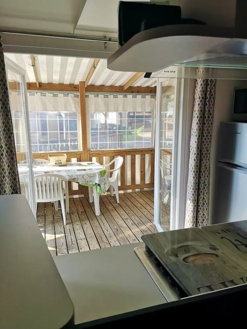 Bungalow With 3 Bedrooms in Saint-brevin-les-pins, With Pool Access, Furnished Garden and Wifi - 30 m From the Beach