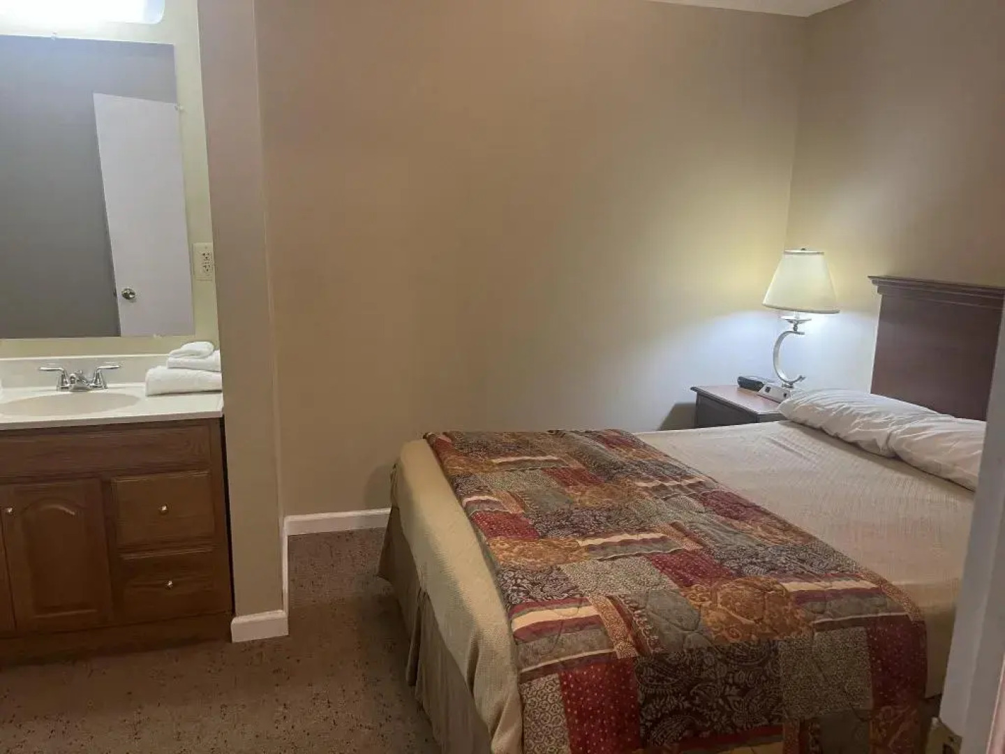 The Upper Pass Lodge at Magic Mountain