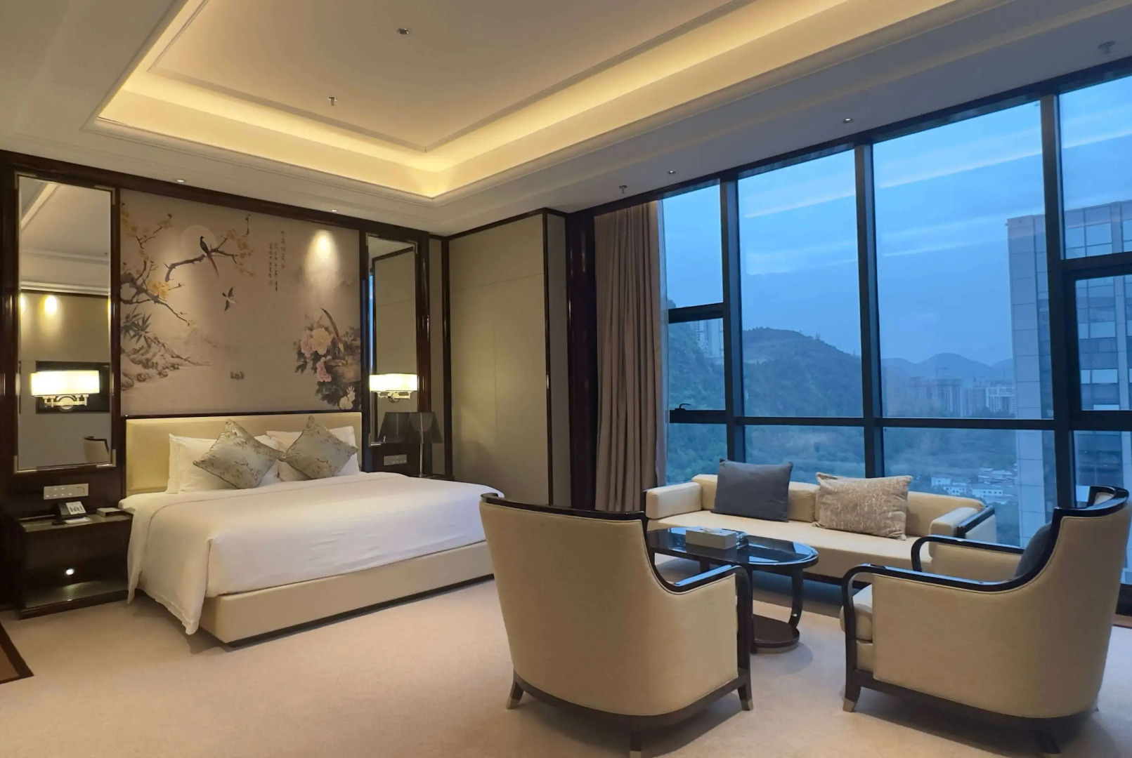 Wyndham Grand Tongren Downtown Hotel