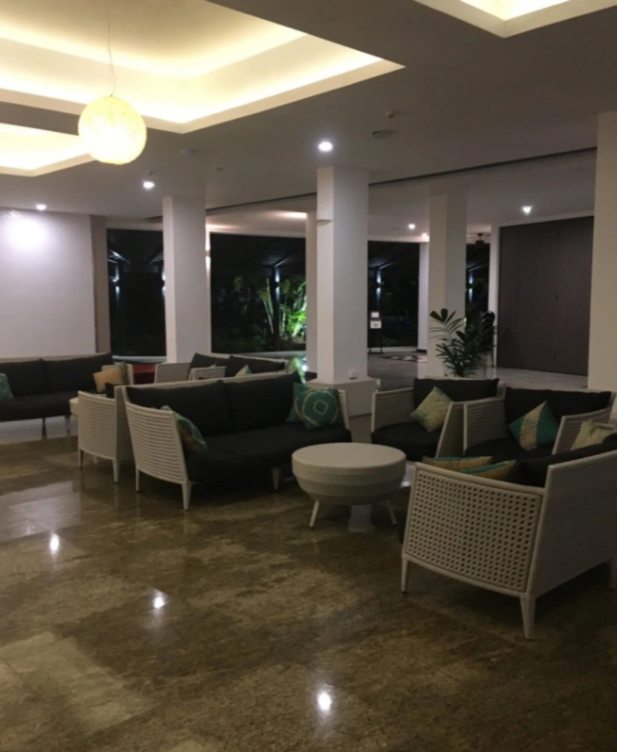 Tanoa International Dateline Hotel