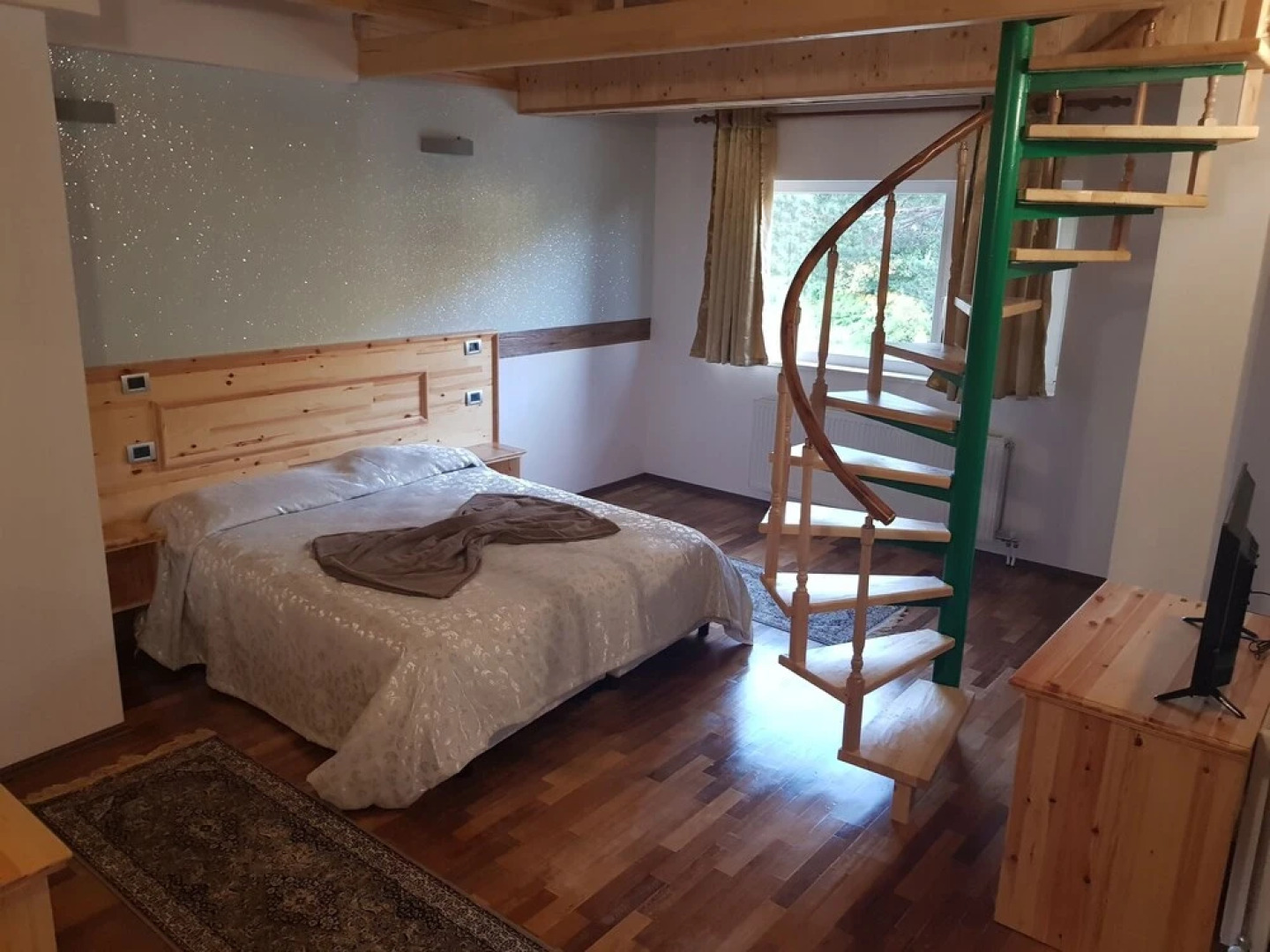 Shkreli Resort Qafeshtame