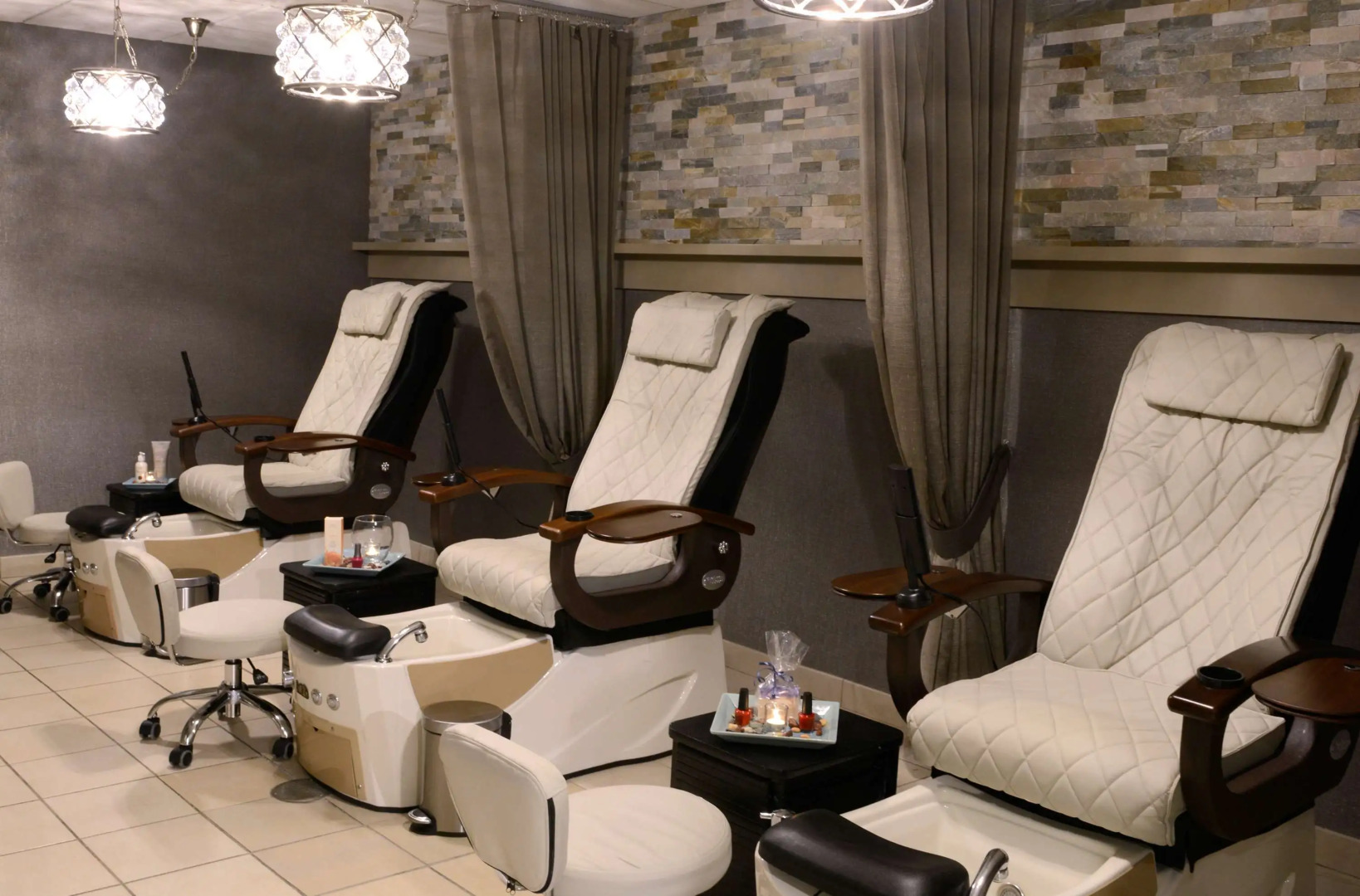 Eaglewood Resort and Spa