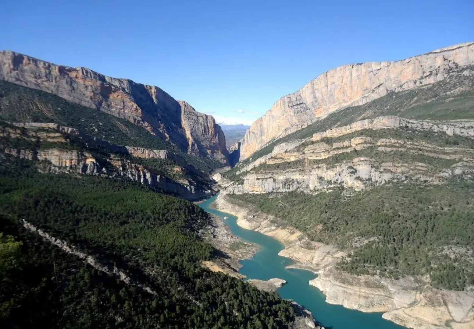 Apartament Lo Pallars - Great Comfort in Tremp