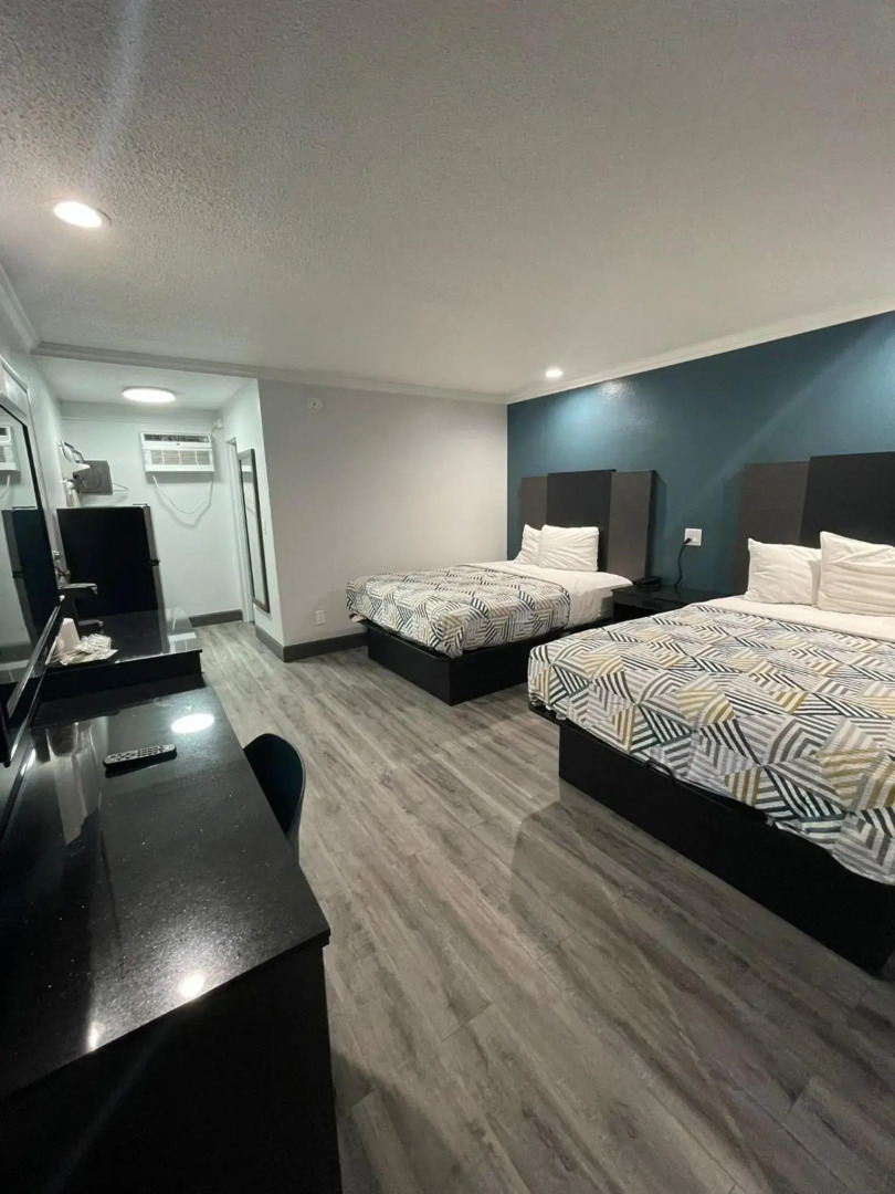 Studio 6 Suites – San Bernardino, CA