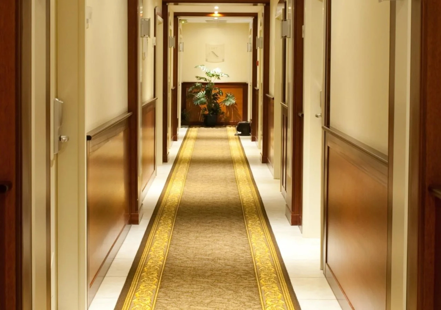 Best Western Plus Grand Hotel Victor Hugo