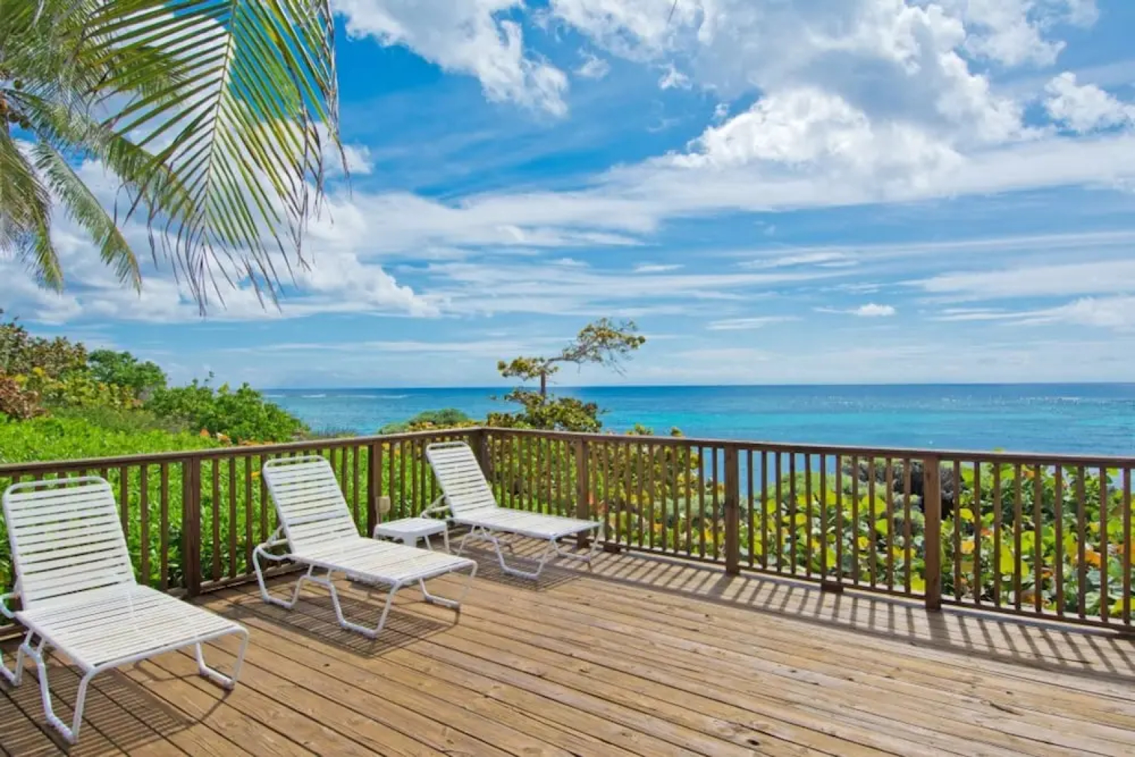 Moon Bay by Cayman Villas