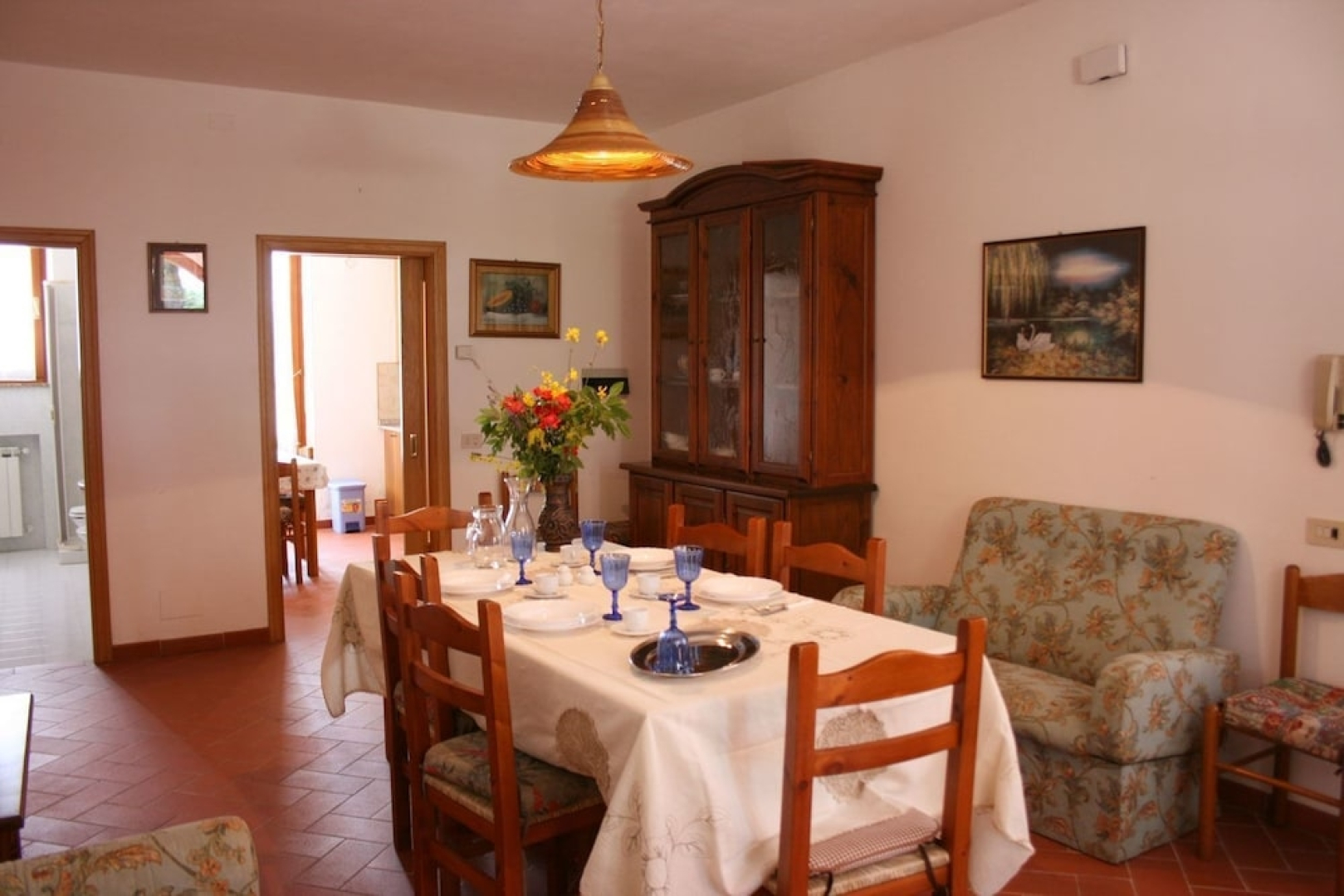Beautiful private villa for 12 people with WIFI, private pool and parking, close to Montepulciano