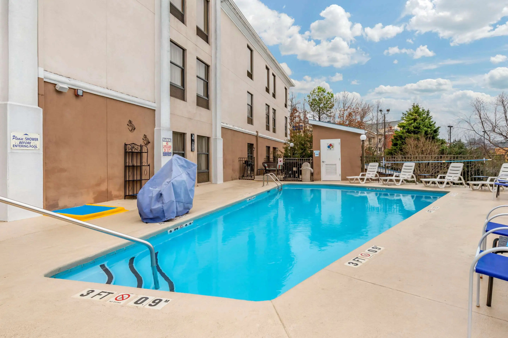 Comfort Inn & Suites Asheboro East