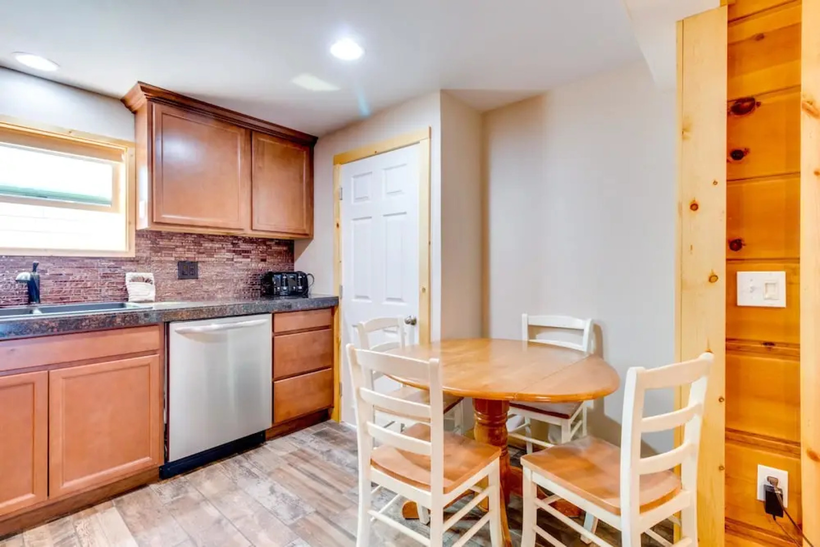 Getaway Oceanfront Lodging