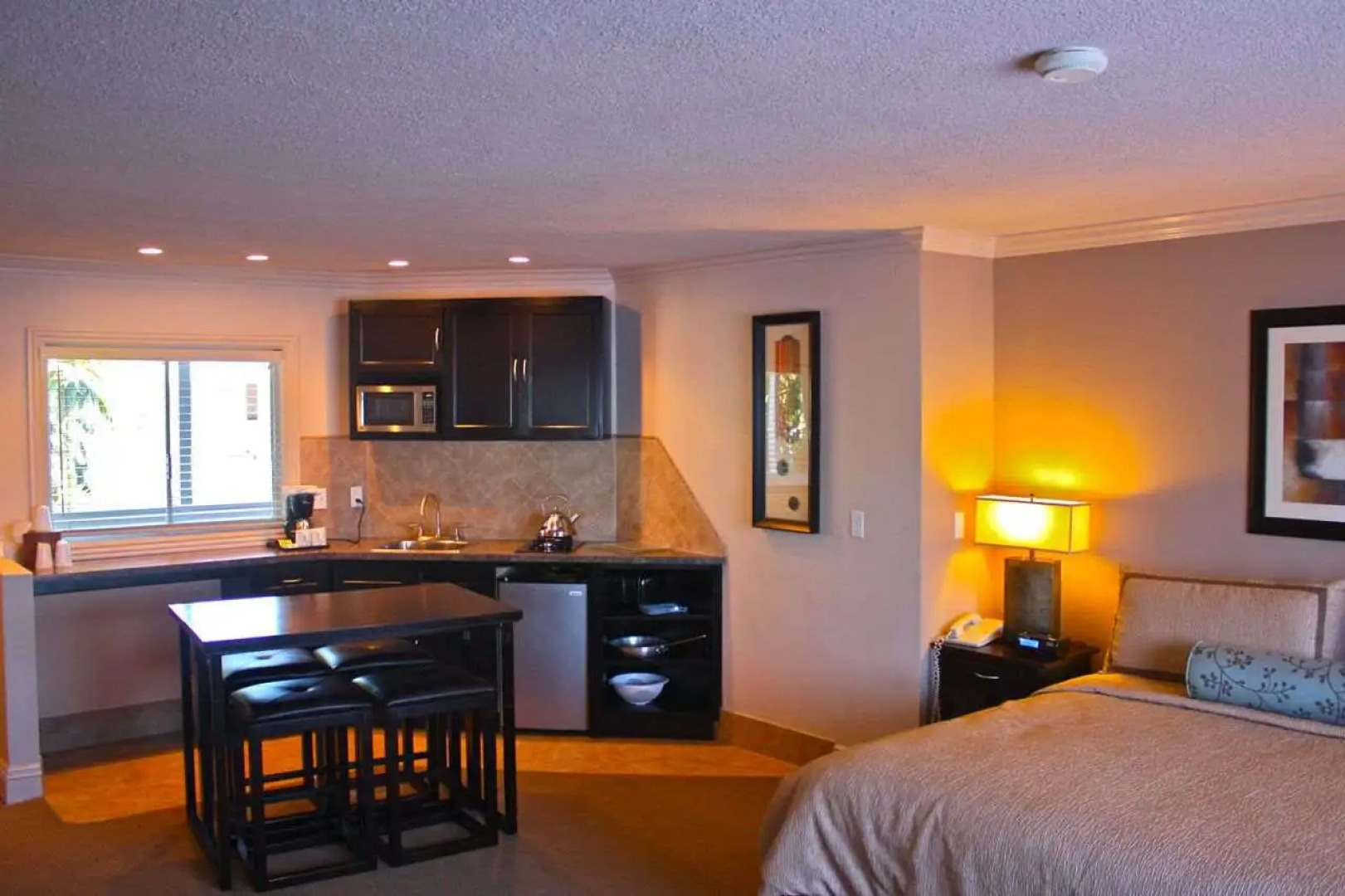 Laguna Surf Lodge by SCP Hotels