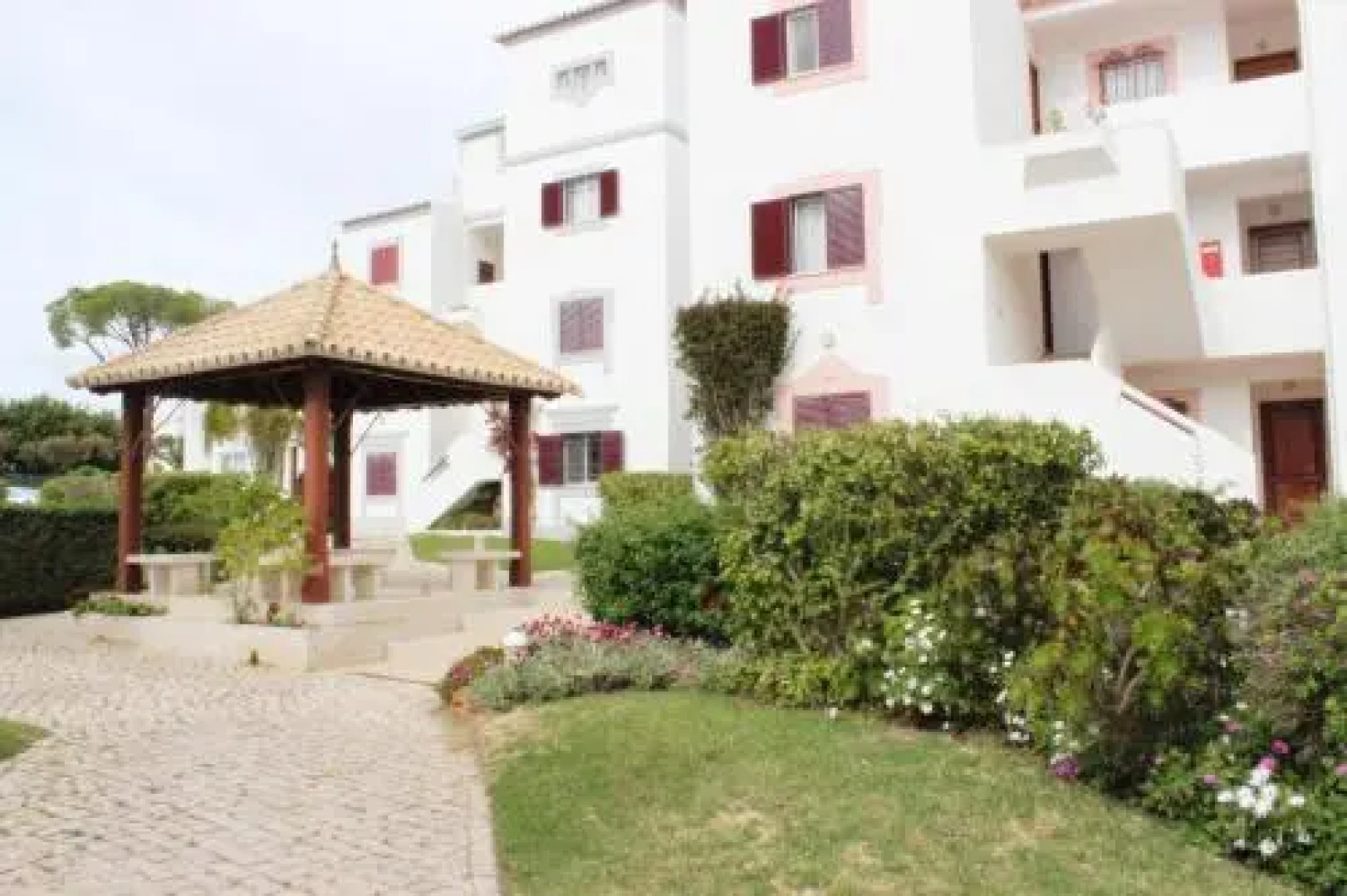 Golf Apartment - Solar Do Golfe Condominium