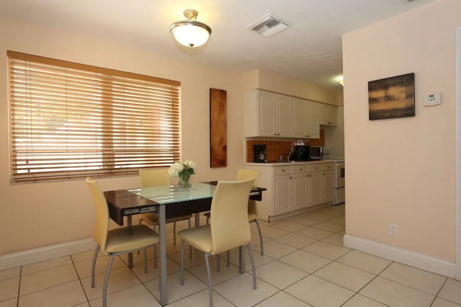 Lauderdale Villas, Suites by the Sea